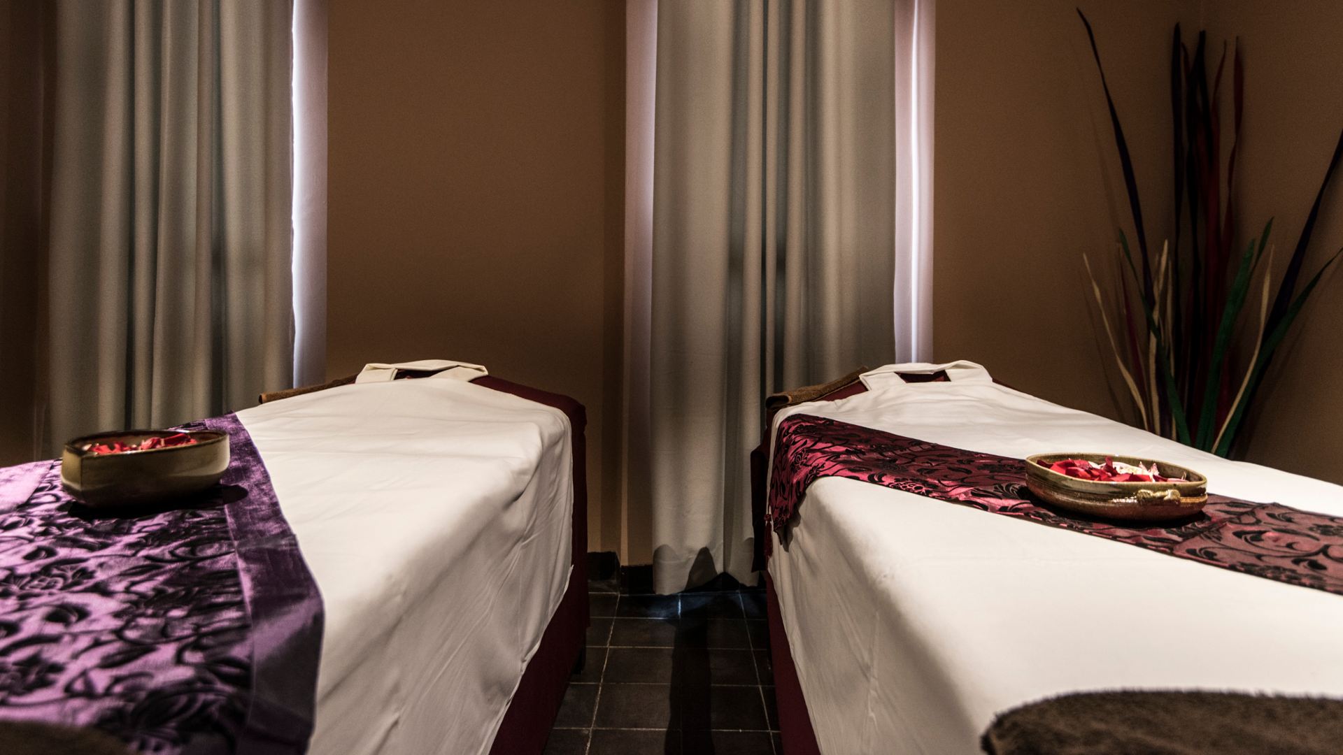 Cambodia, Phnom Penh, Aquarius Hotel And Urban Resort, Spa