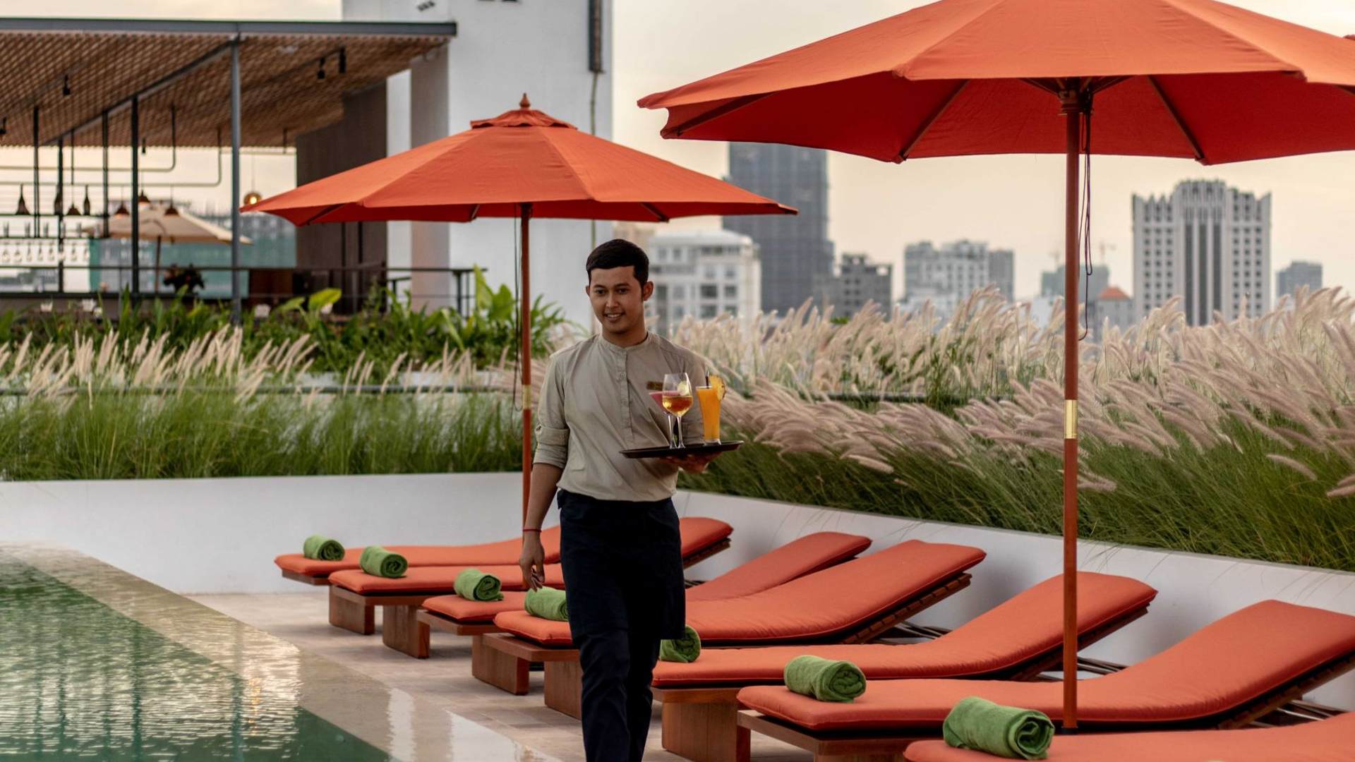Cambodia Phnom Penh Penh House Pool Service