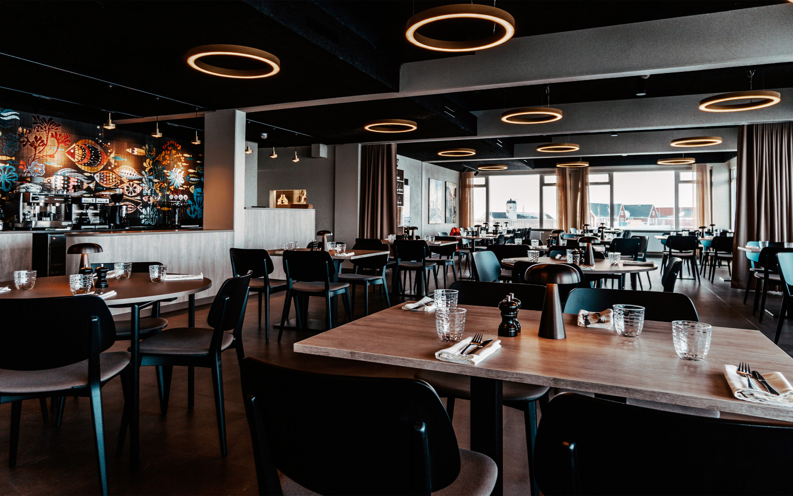 Gr&oslash;nland Ilulissat Hotel Hvide Falk, Restaurant M&oslash;rke Farver, Udsigt