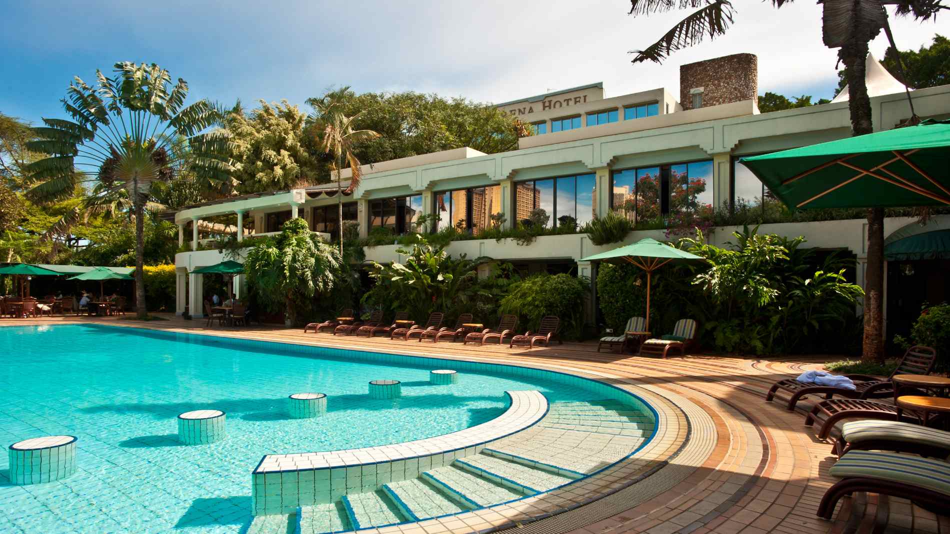 Kenya nairobi serena nairobi pool2