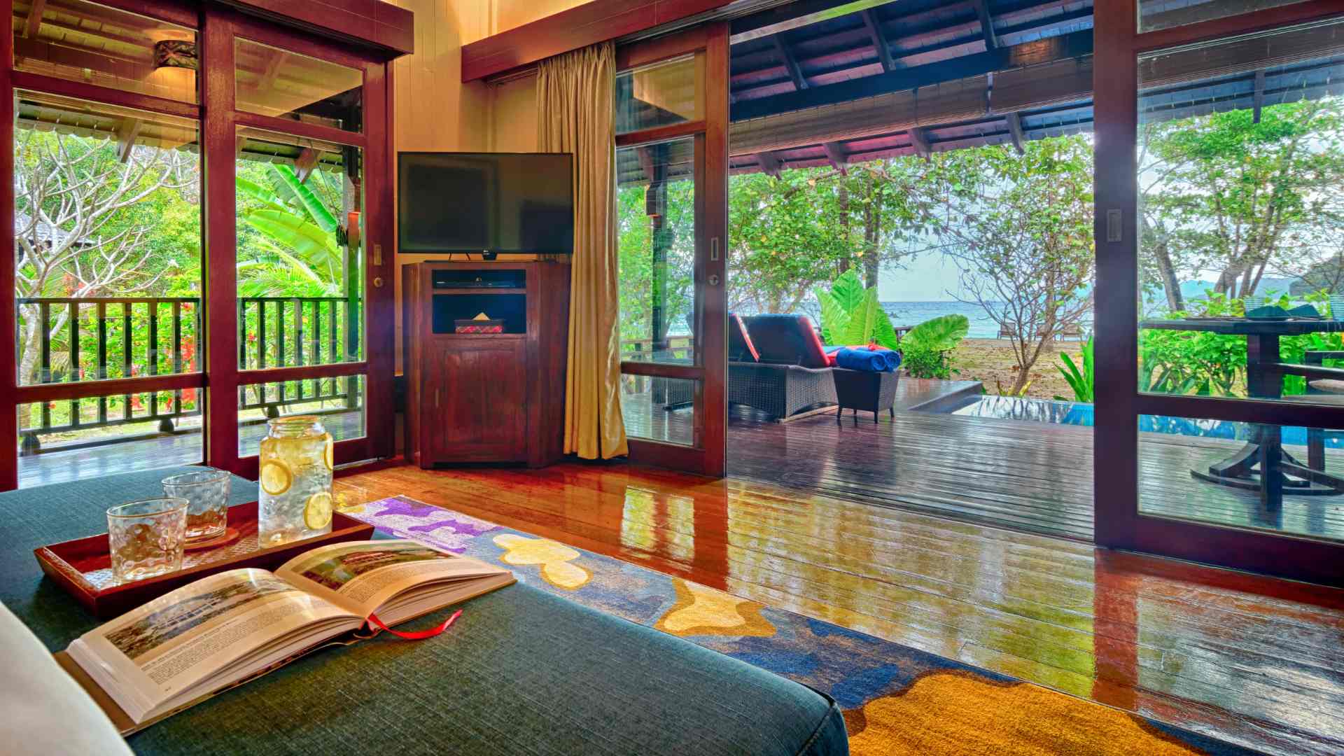 Malaysia, Borneo, Gaya Island Bungaraya Island Resort, Plunge Pool Villa Interior