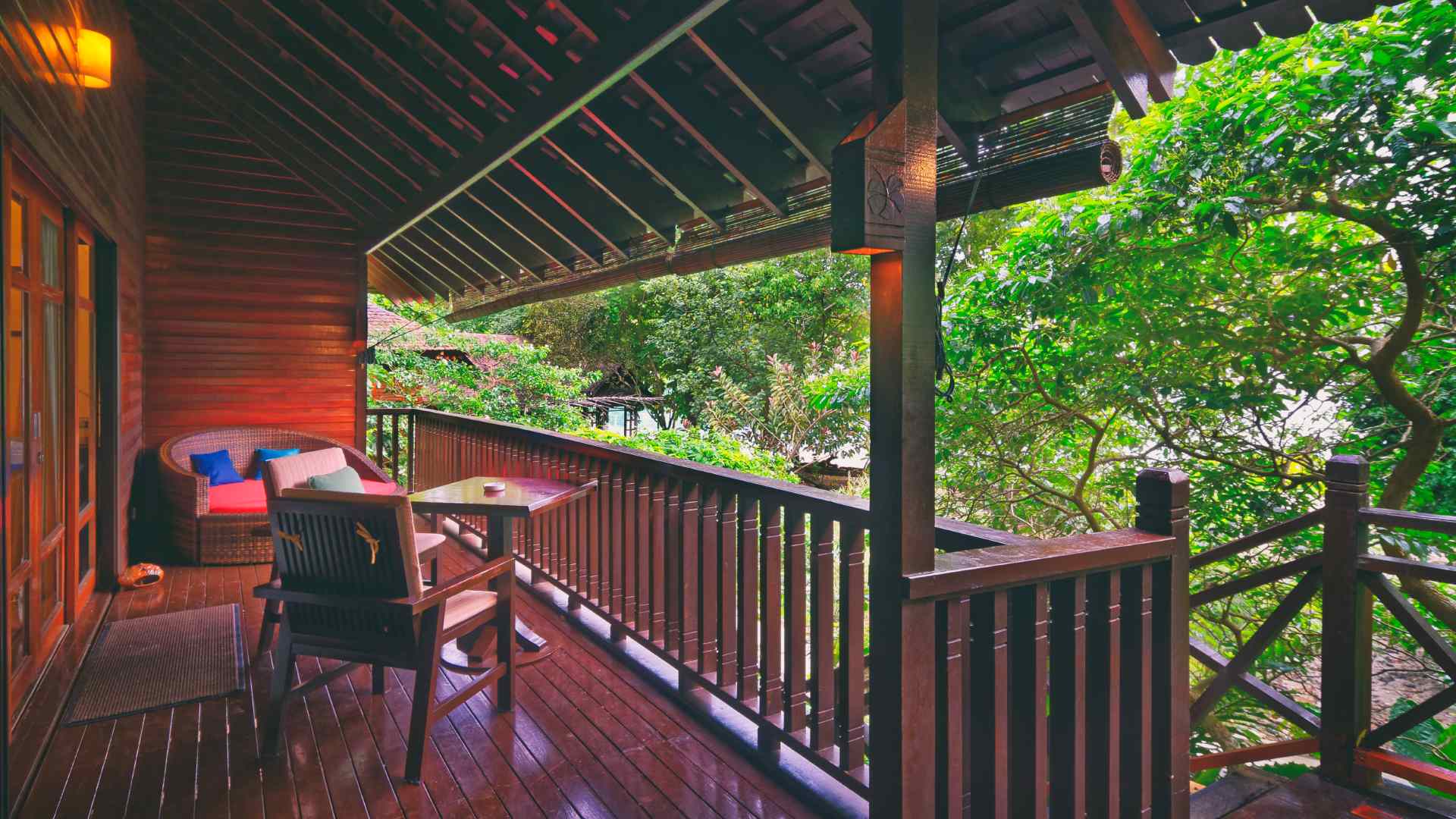 Malaysia, Borneo, Gaya Island Bungaraya Island Resort, Villa Veranda