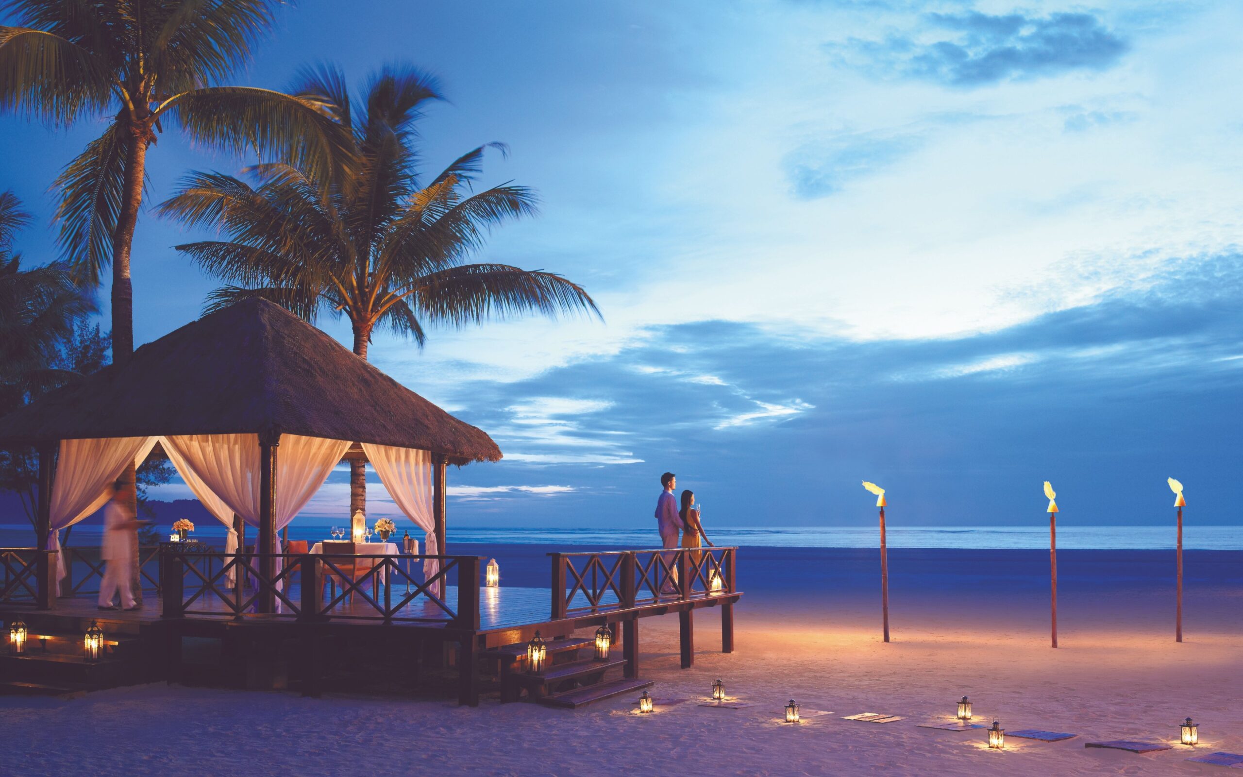 Malaysia, Borneo, Kuala Lumpur, Shangri La Rasa Ria, Gazebo At Coast Evening