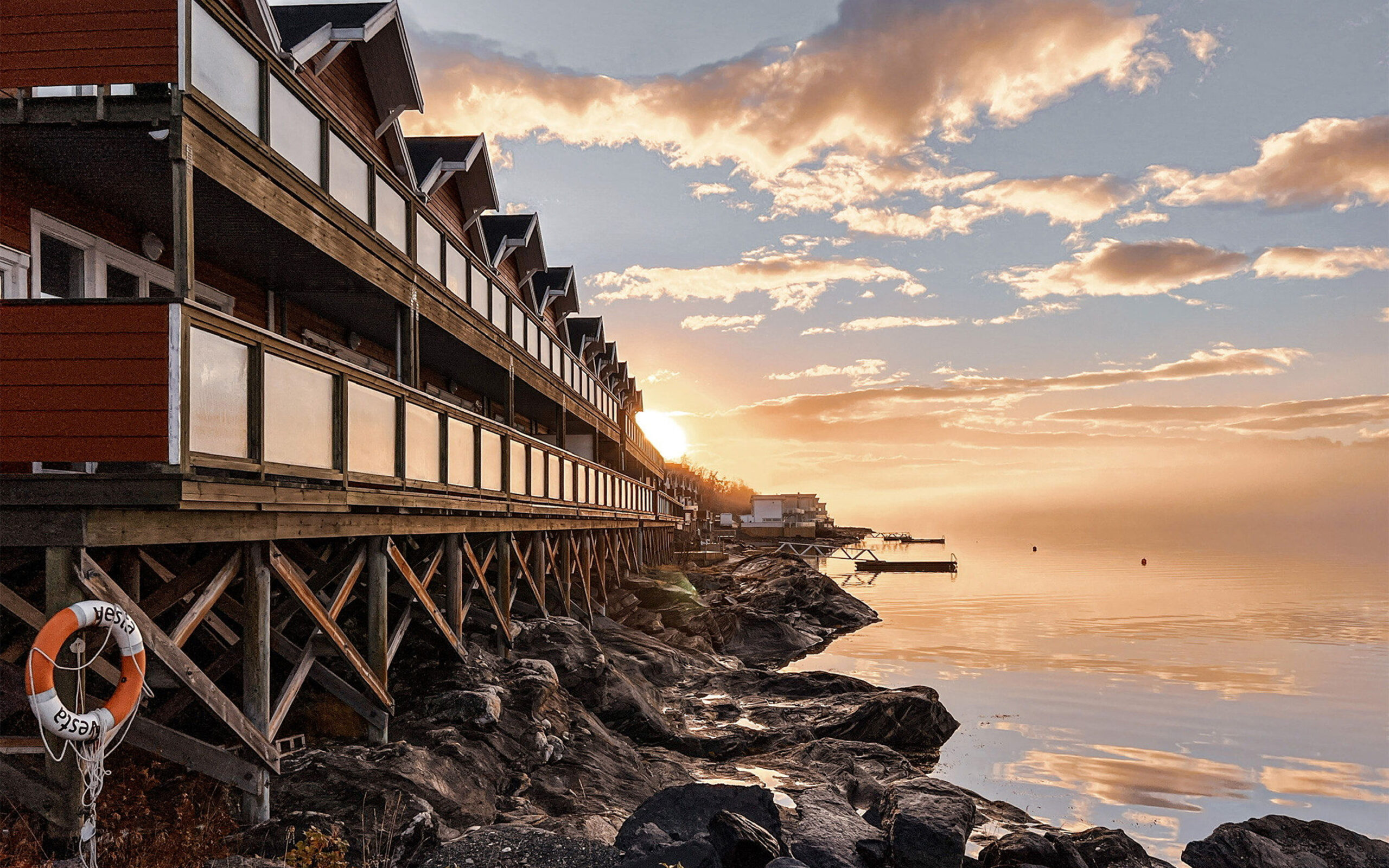 Norge Malangen Resort Waterfront Standard Cabins