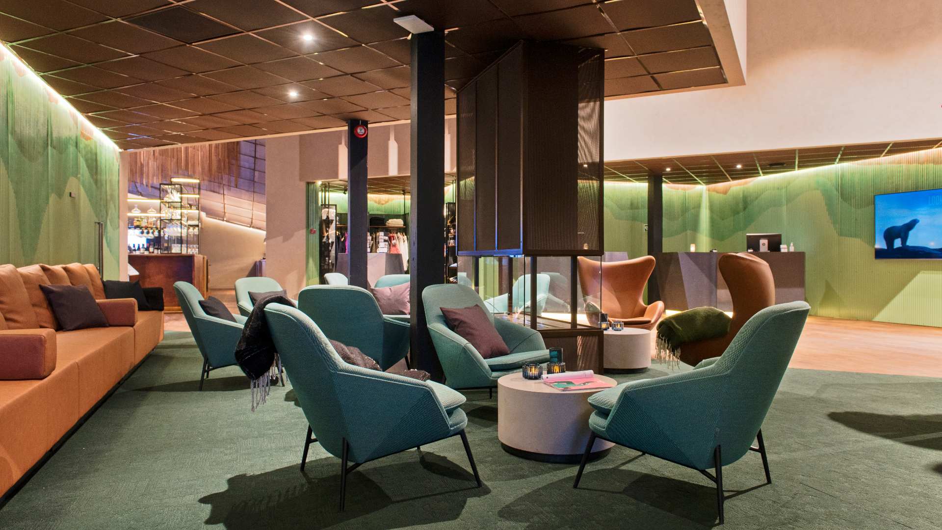 Norge svalbard radisson lobby credit svalbard foto agurtxane concellon Hurtigruten