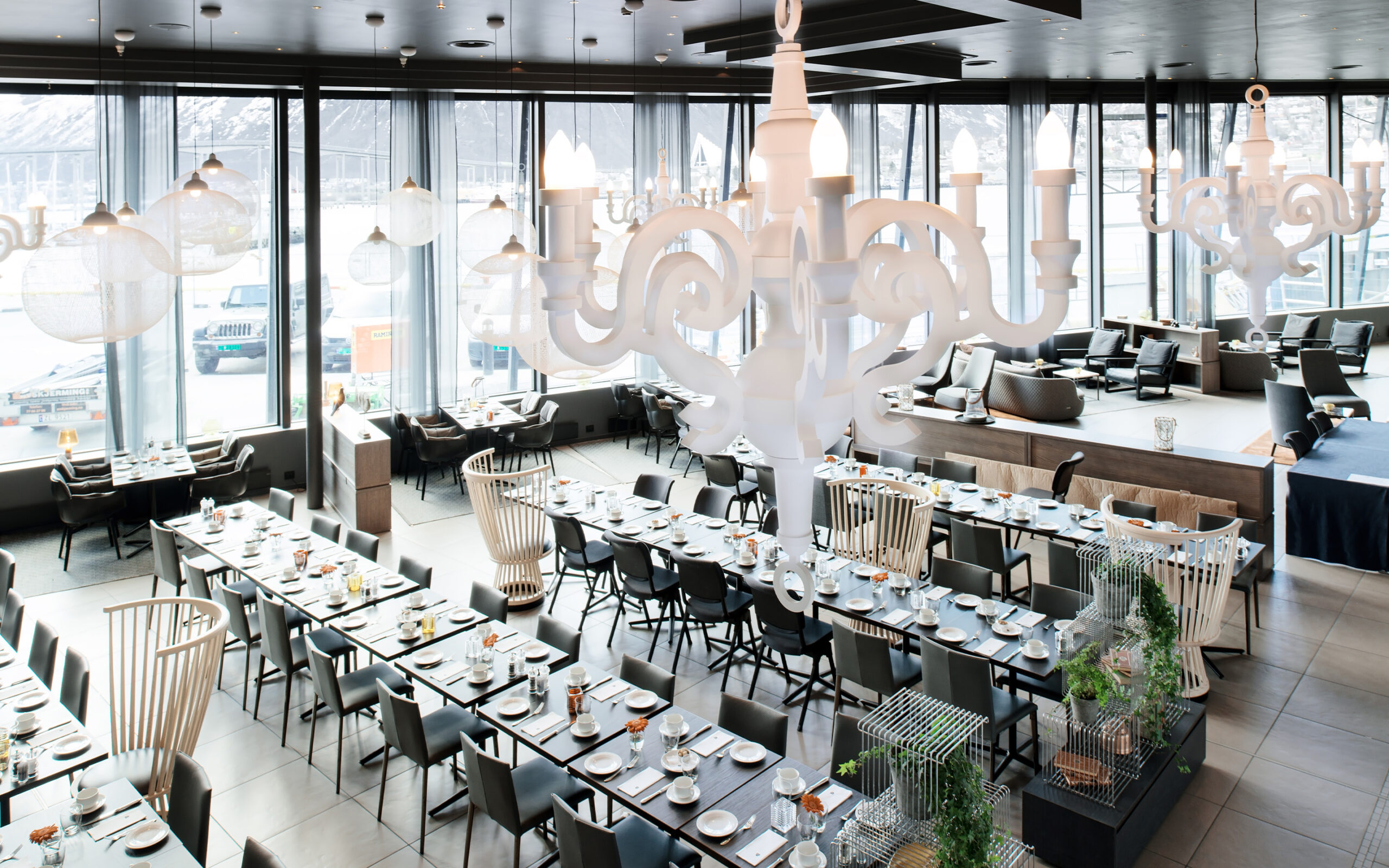 Norge Tromsoe Scandic Ishavshotel Restaurant Lobby
