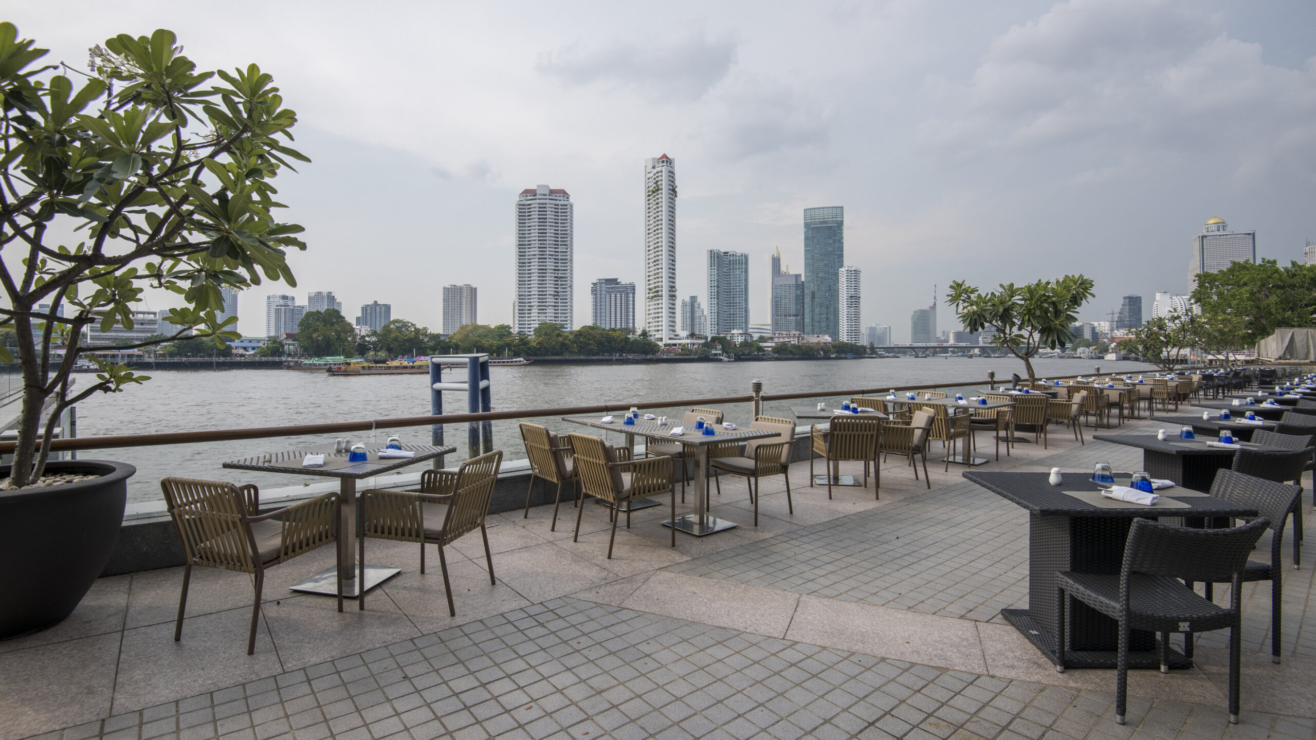 Thailand Bangkok Chatrium Riverside Pier 28