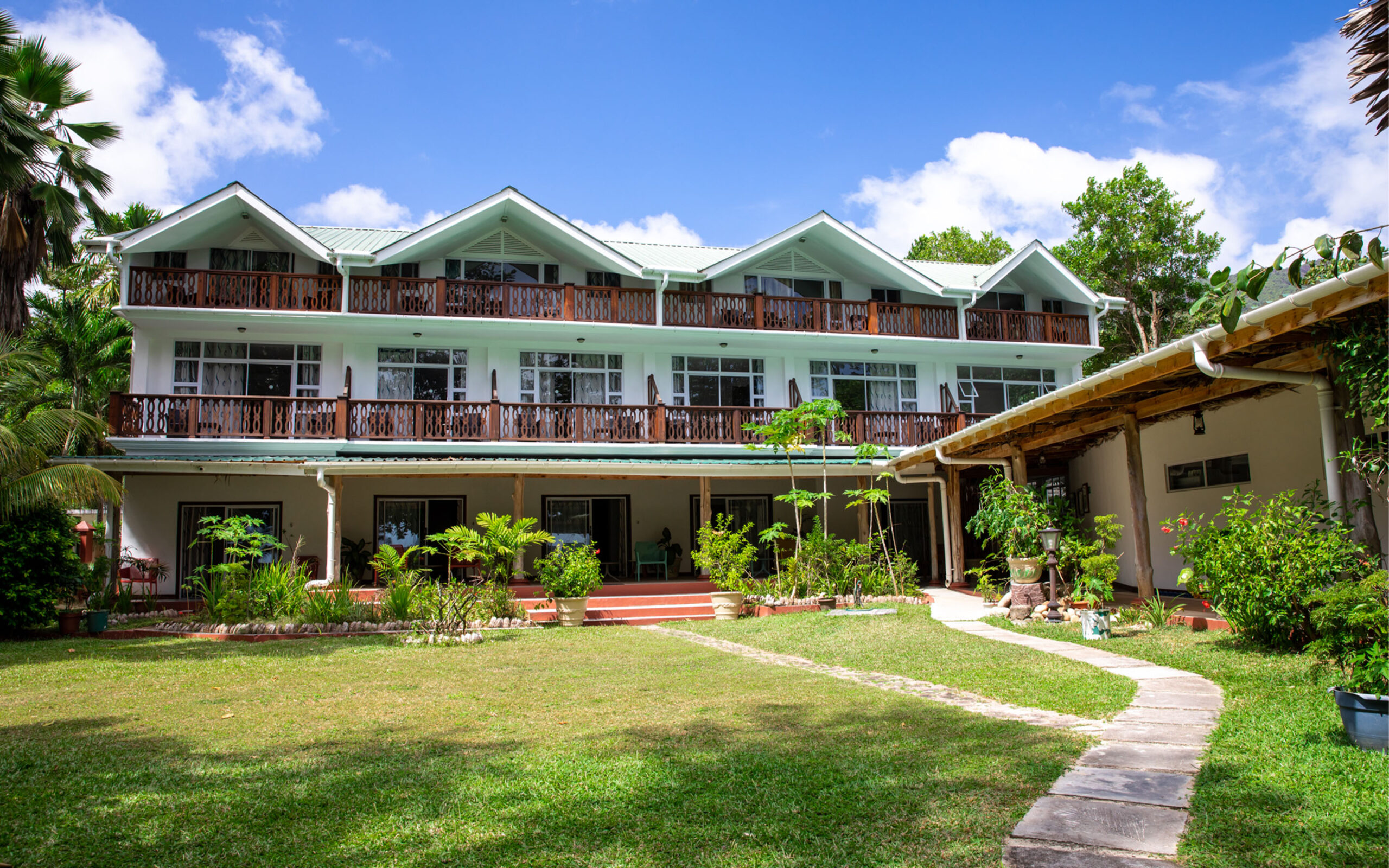 seychellerne mahe augerine haven scaled