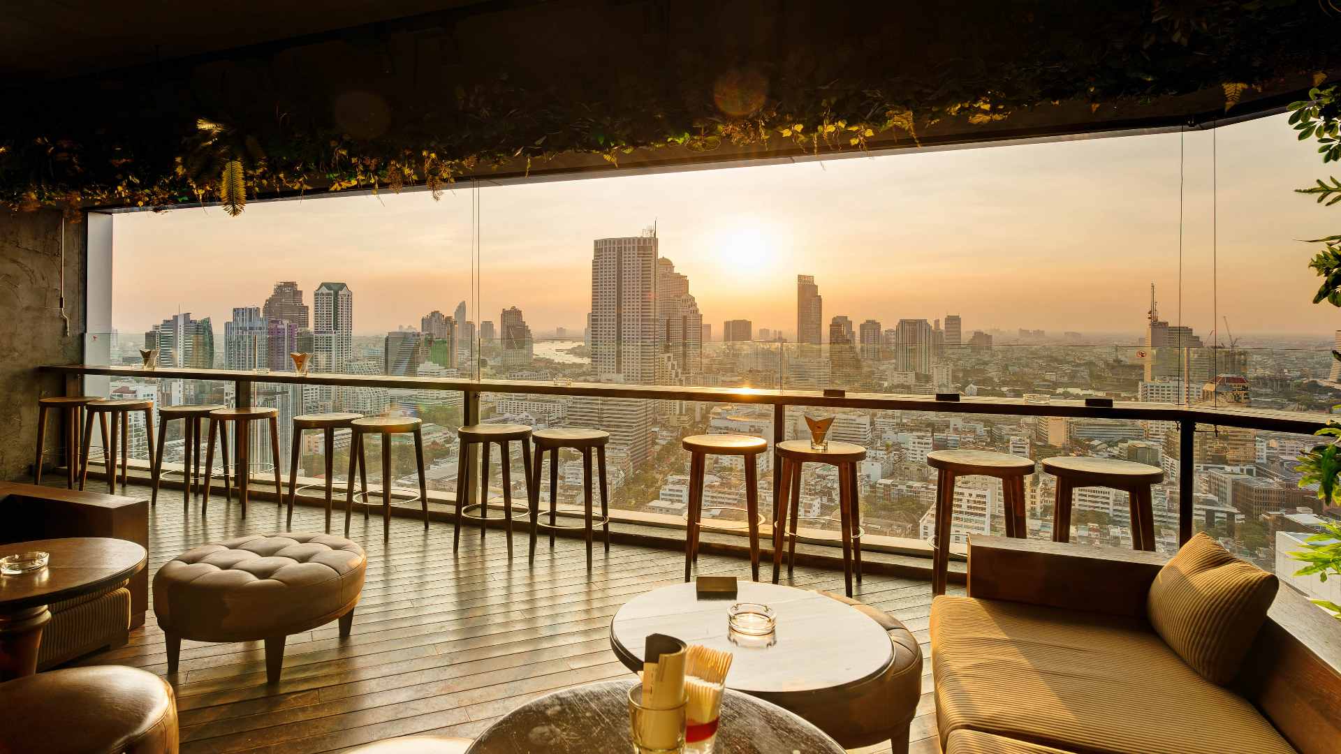 Thailand, Bangkok, Pullman Bangkok Hotel G, Wine Bar