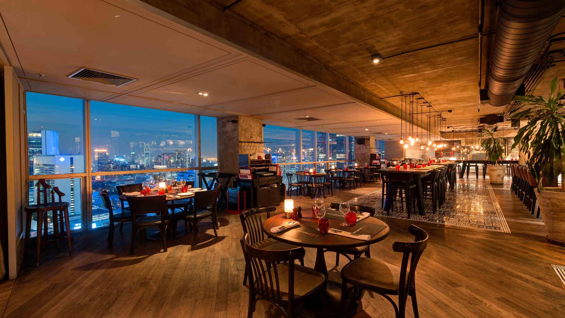 Thailand, Bangkok, Pullman Bangkok Hotel G, Wine Bar