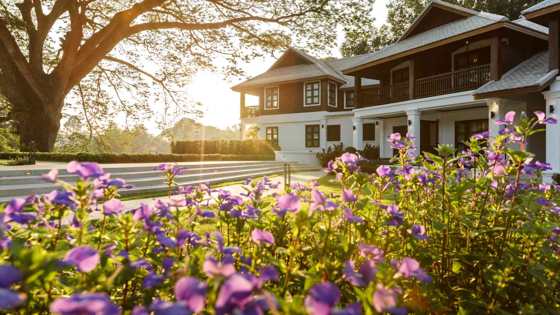 Thailand, Chiang Mai, Na Nirand Romantic Boutique Resort, Garden Area