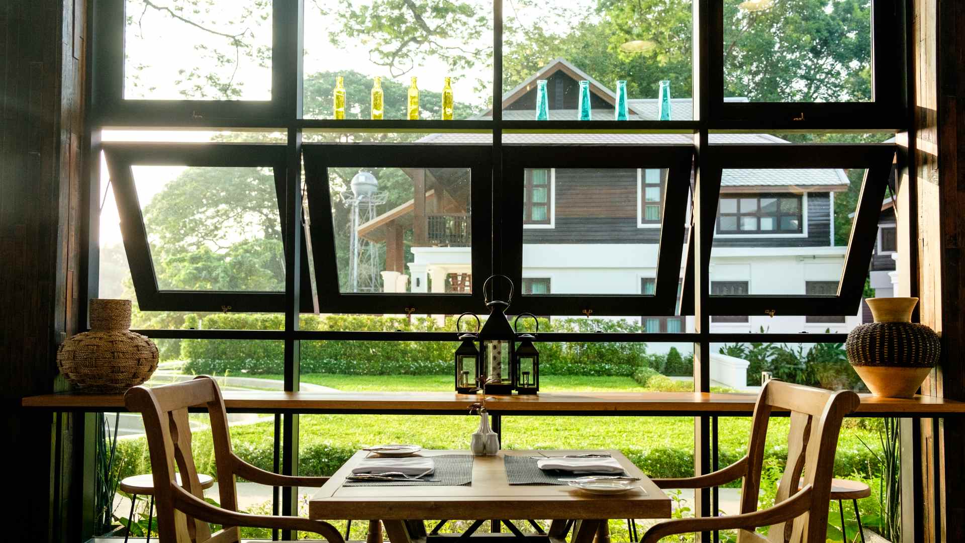 Thailand, Chiang Mai, Na Nirand Romantic Boutique Resort, Restaurant View
