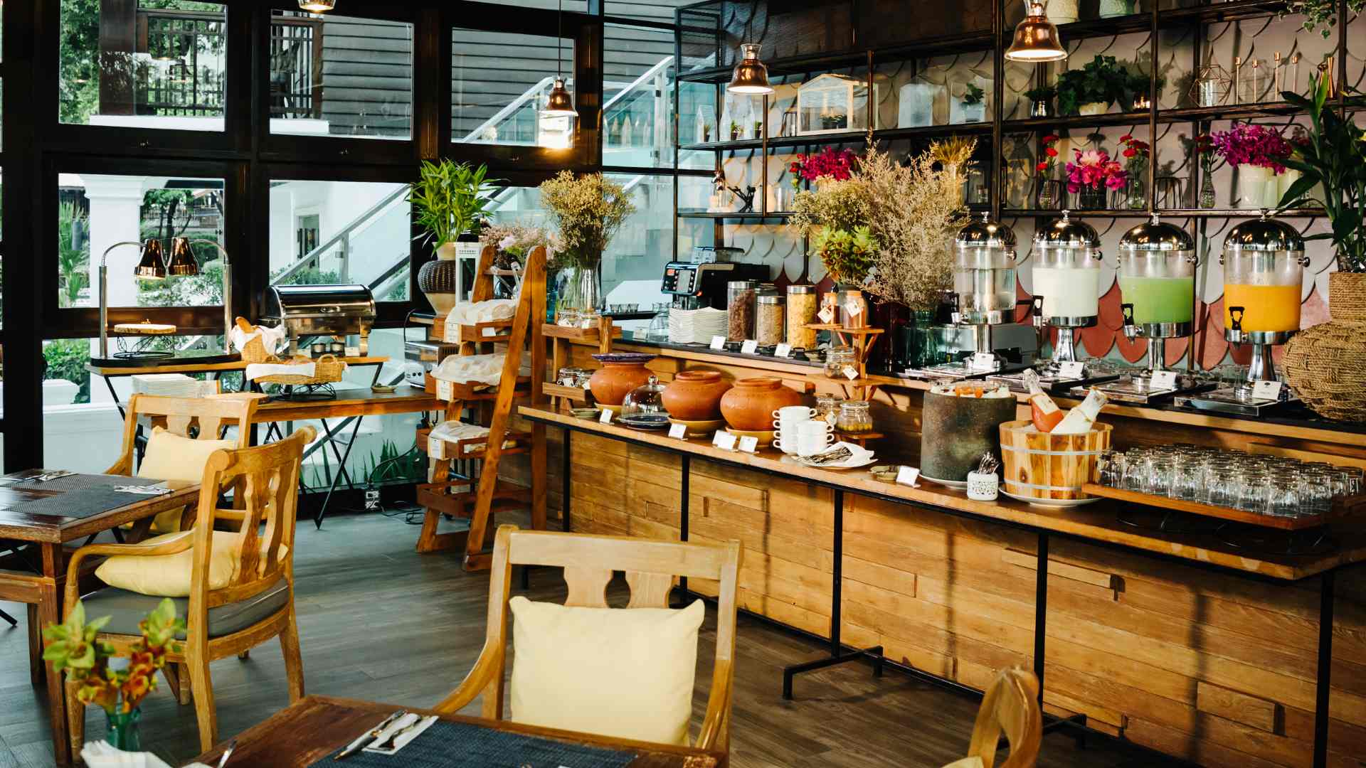 Thailand, Chiang Mai, Na Nirand Romantic Boutique Resort, Restaurant Buffet