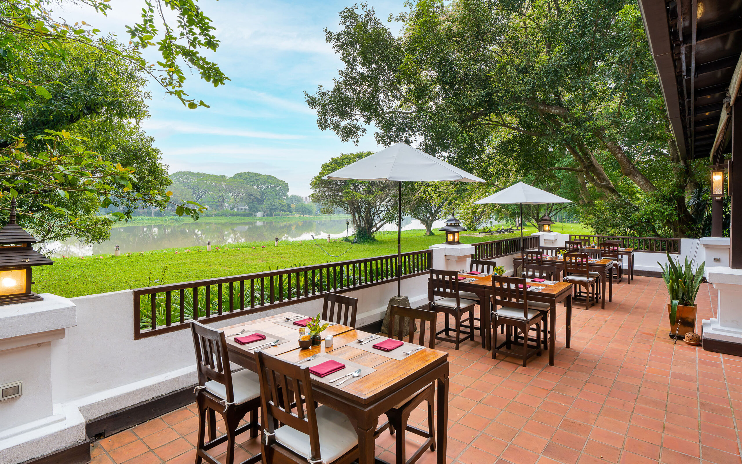 Thailand Chiang Rai The Legend Sala Rim Nam Restaurant Breakfast