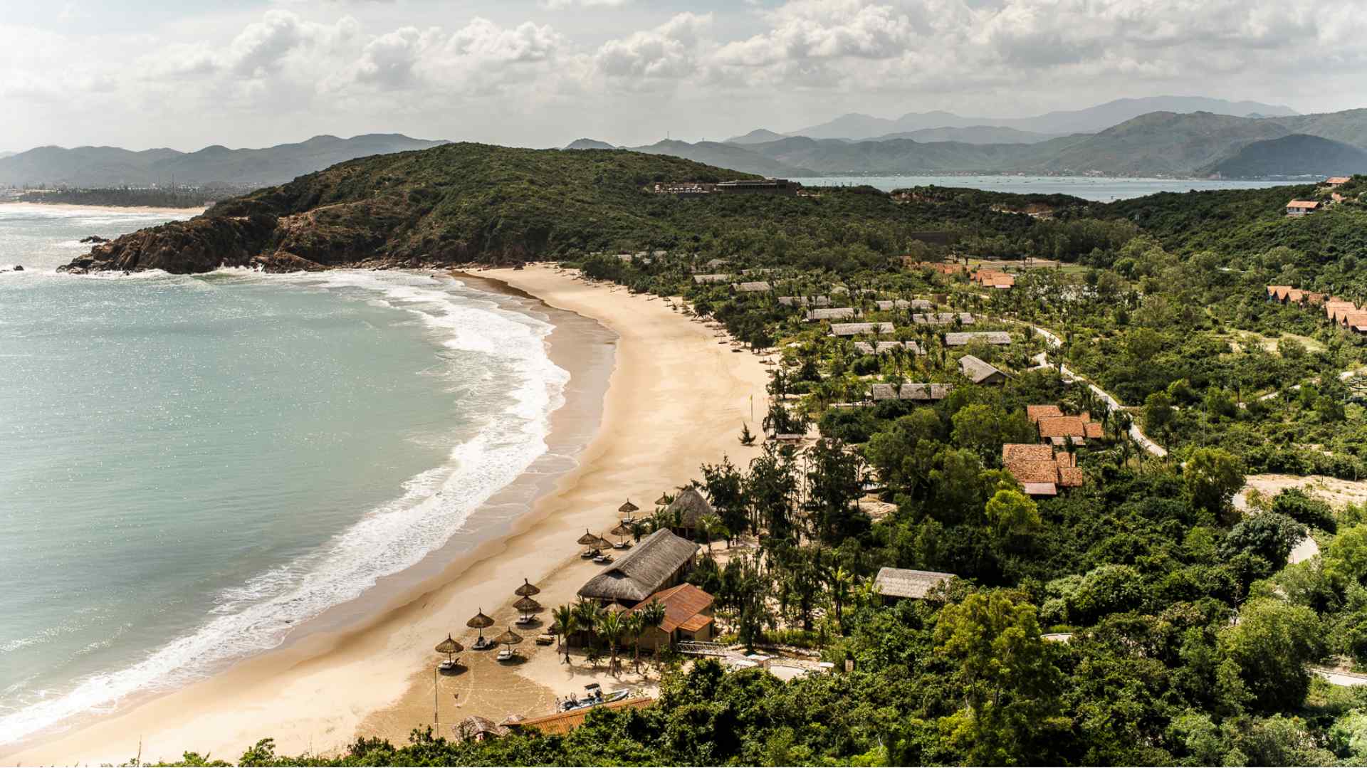 vietnam bai san ho beach
