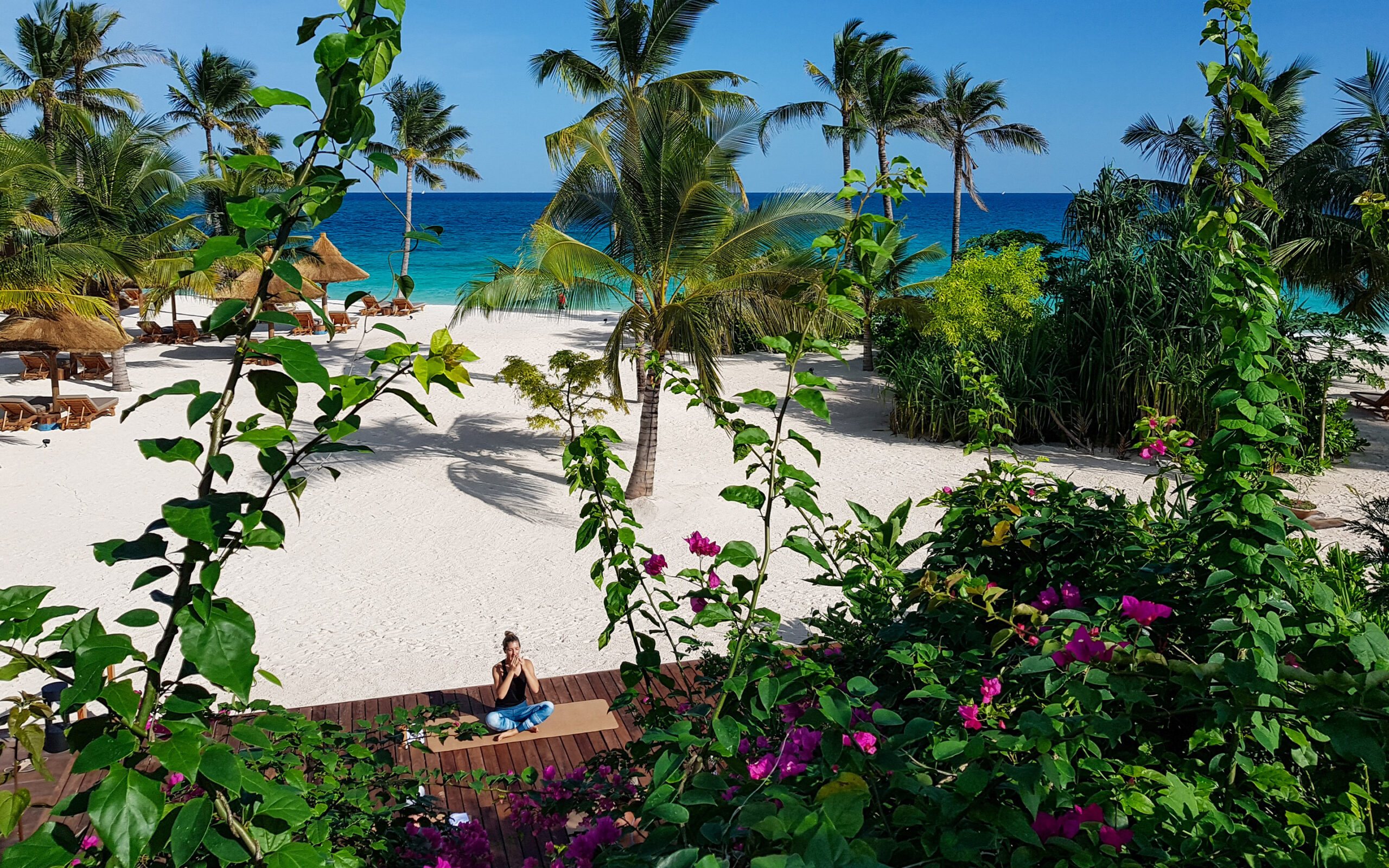Yoga ved stranden