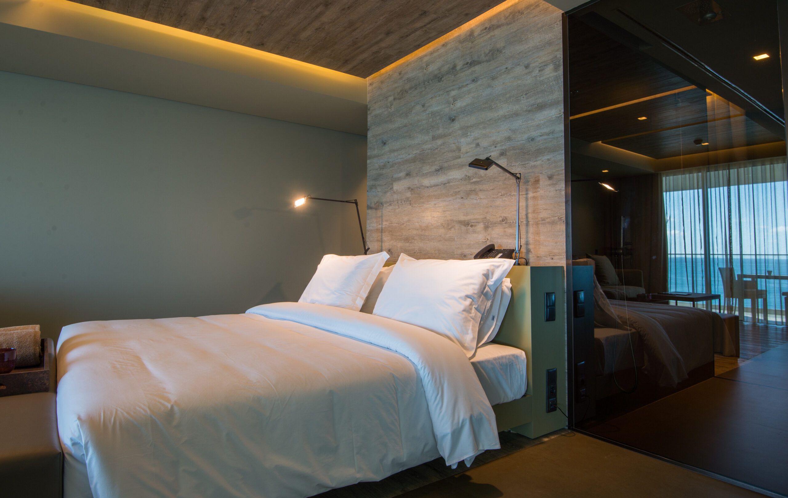 Portugal Madeira Saccharum Resort Deluxe Suite