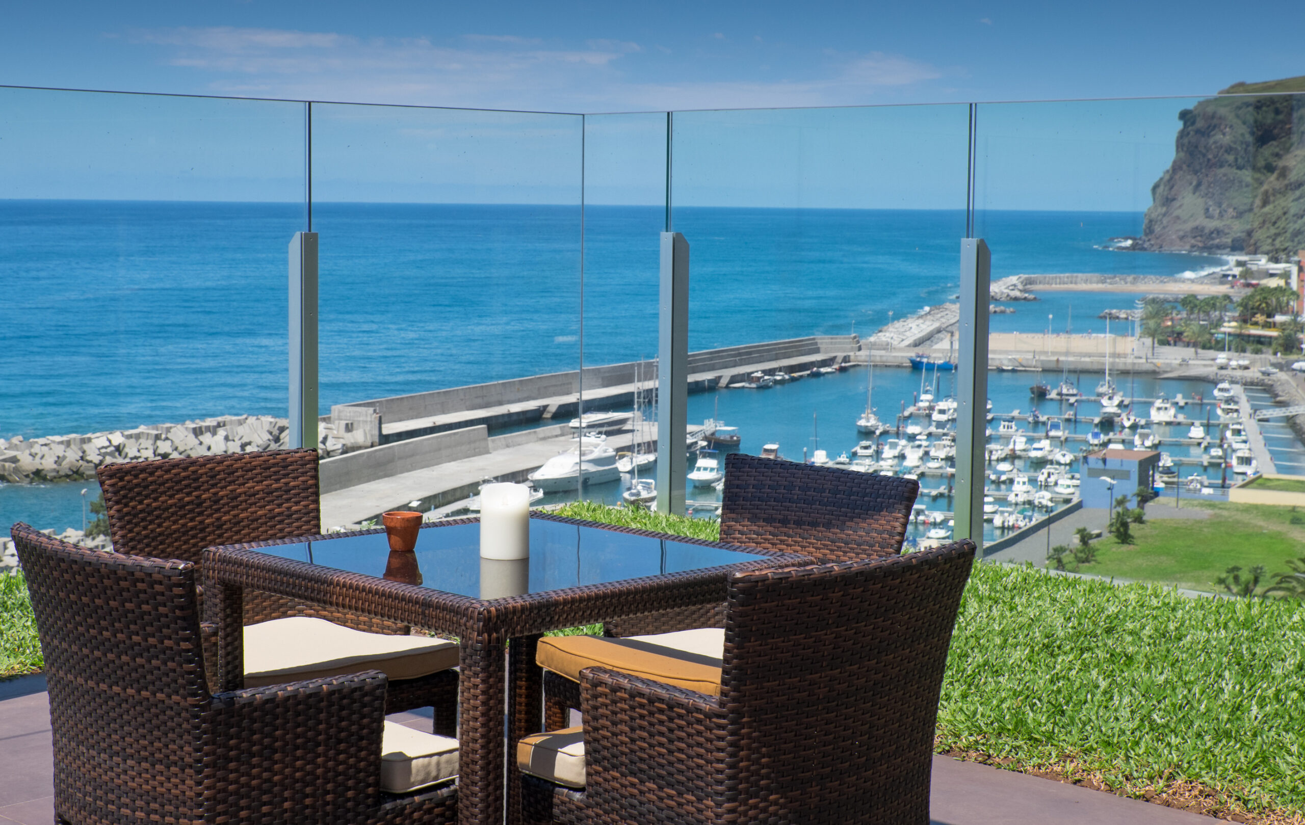 Portugal Madeira Saccharum Resort Fly Lounge
