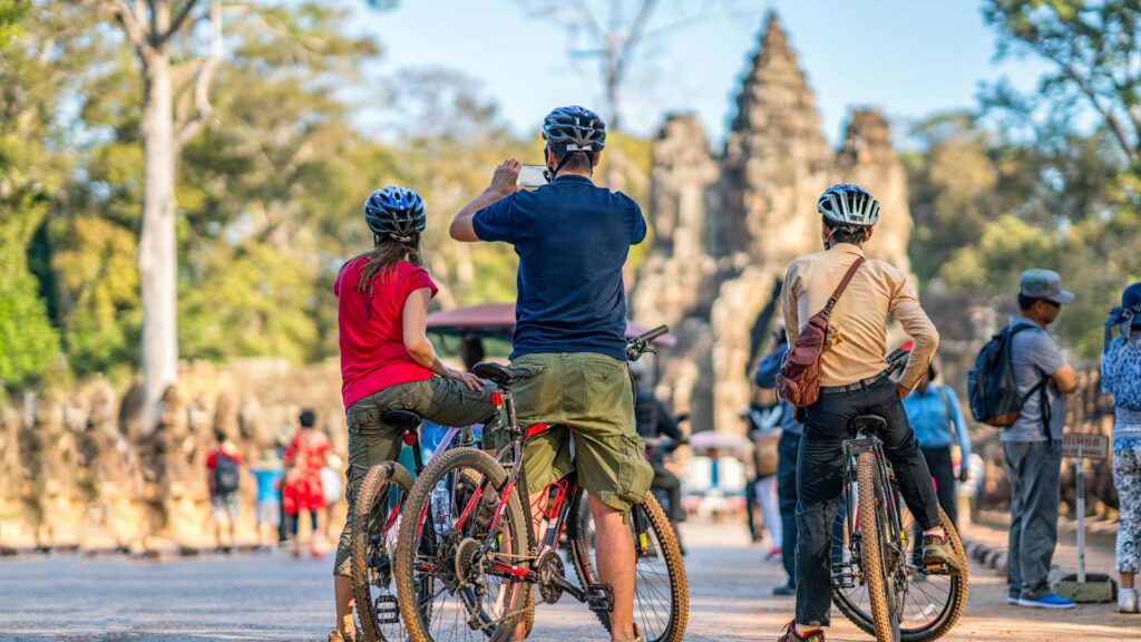 Cambodia, Siam Reap, Udflugt, Udforsk Angkor Wat på cykel