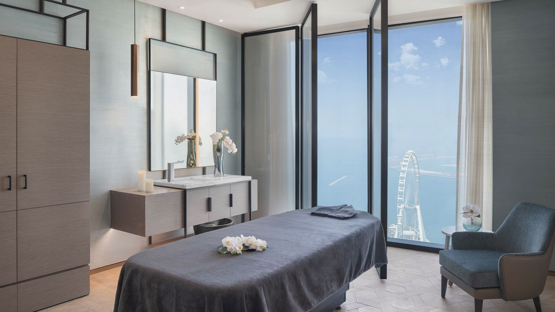 Dubai Address Beach Resort, Spa Treatmant, View