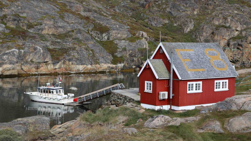 Grønland Sisimut, Bådtur, Assaqutaq, Bygd, Rødt Hus, Båd, Natur