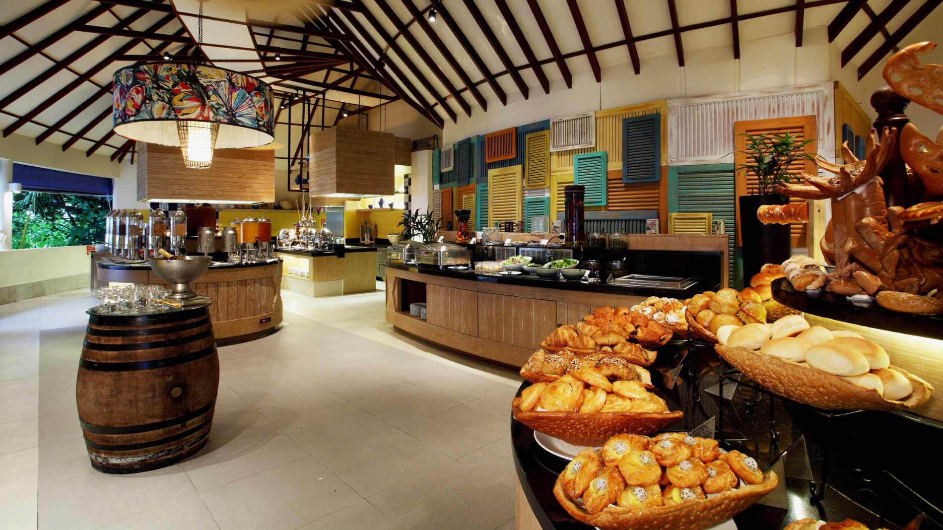 Rejser til Maldiverne, Centara Grand Island Resort & Spa, Buffet i Reef Restaurant