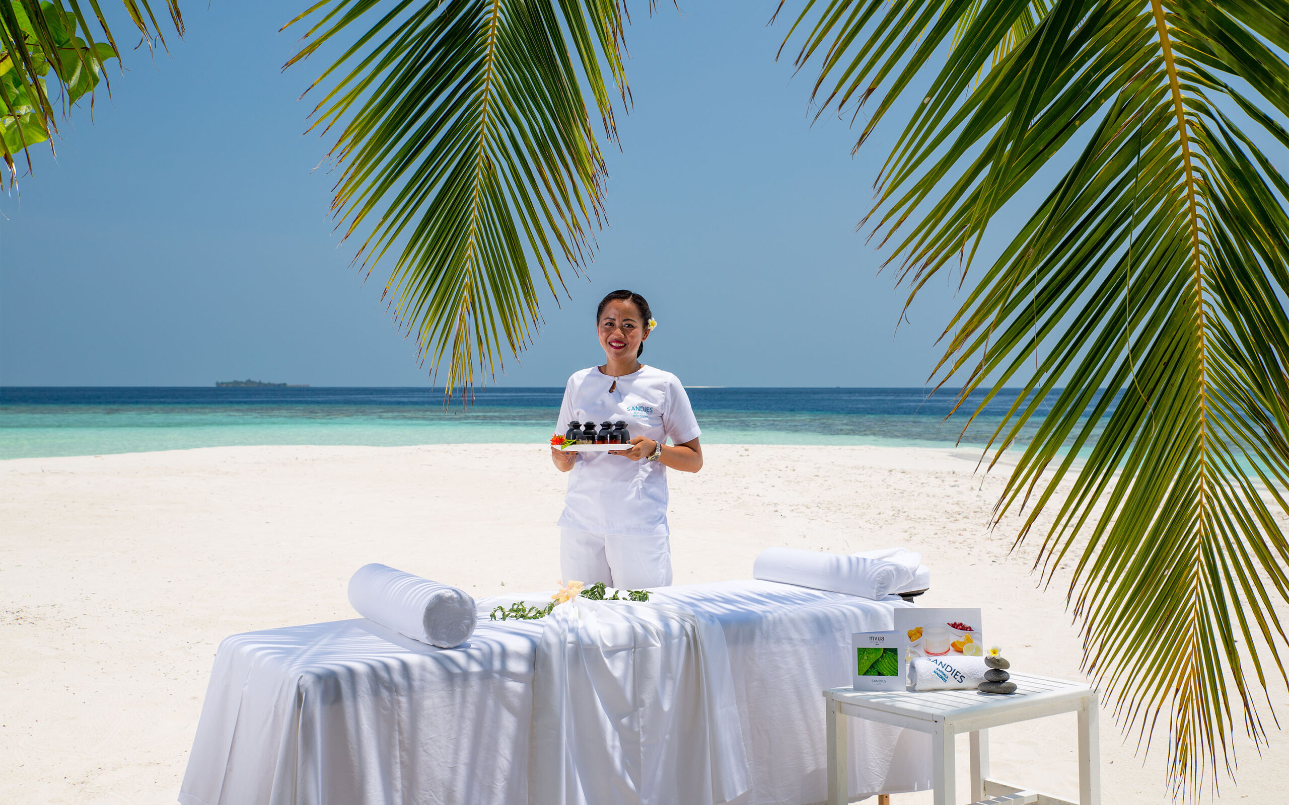 Rejser til Maldiverne, Sandies Bathala Resort, spa