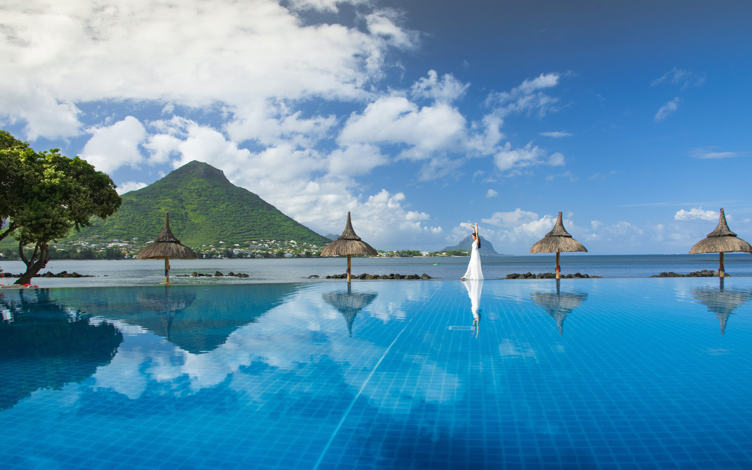 Mauritius Sands Suites Resort Infinity Pool