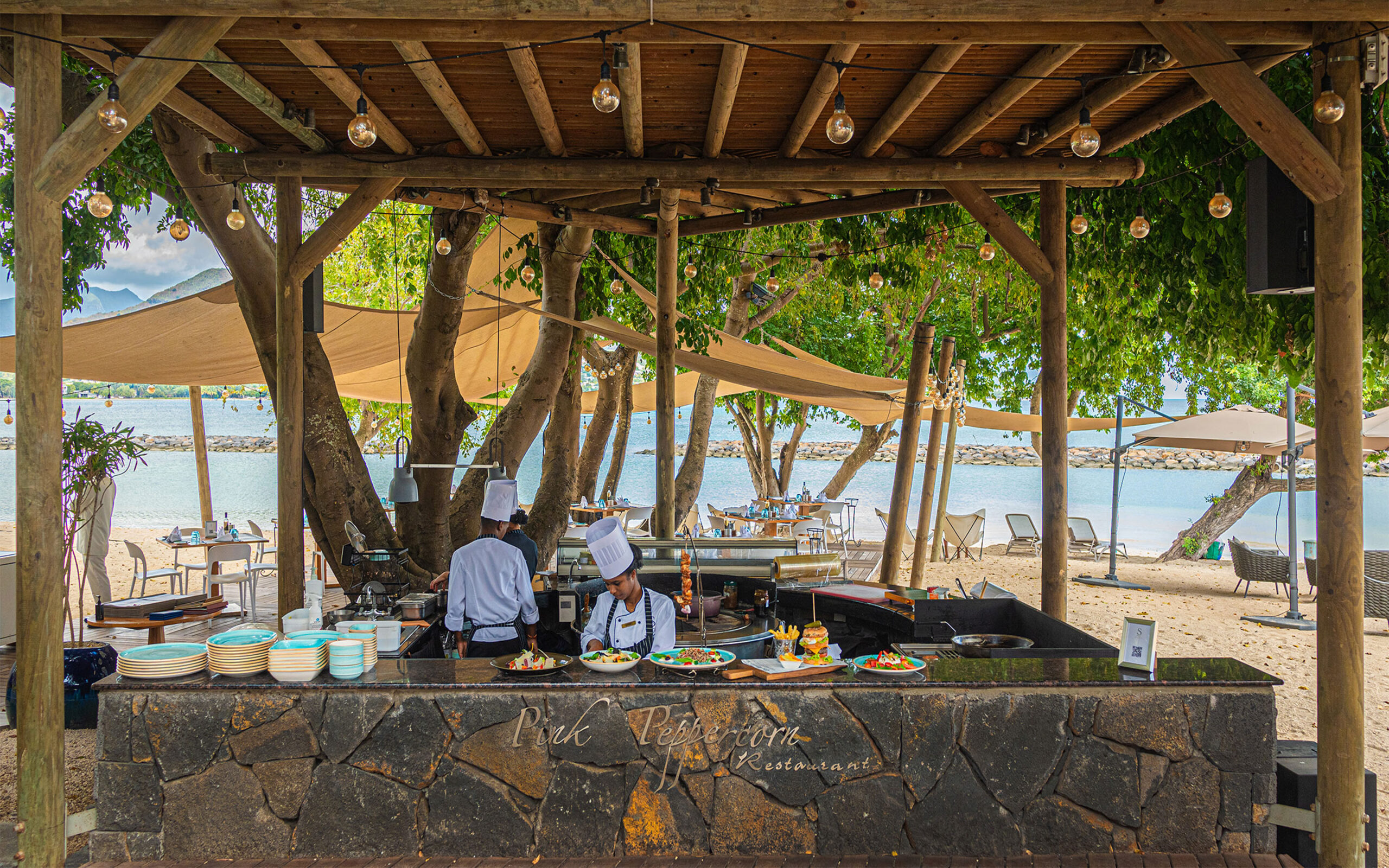 Mauritius Sands Suites Resort Pink Peppercorn Restaurant