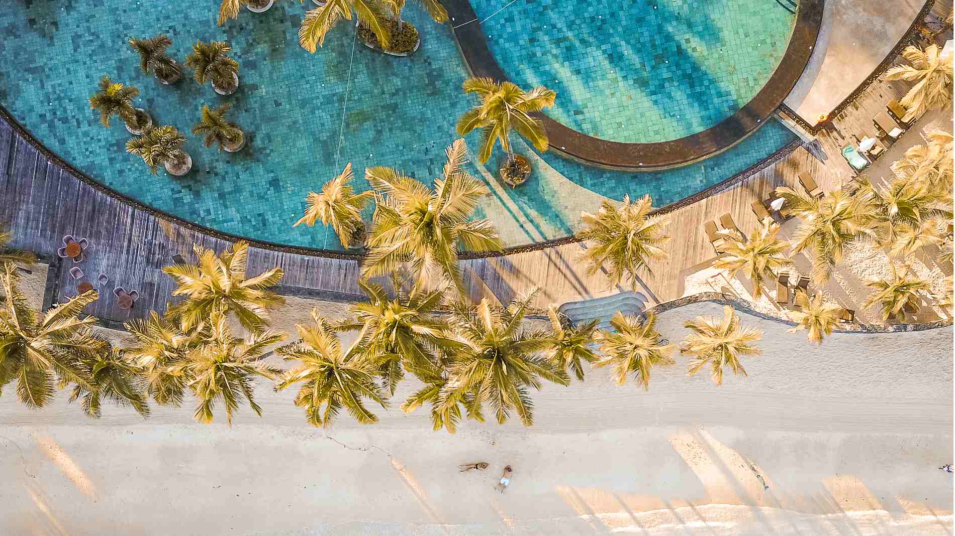 Rejser til Mauritius, Trou aux Biches Beachcomber Golf Resort & Spa, Poolen ved stranden