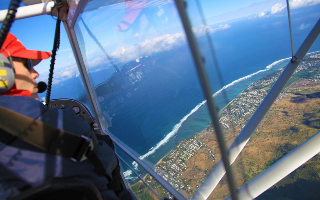 Reunion Letvaegtsfly Udsigt Over Lagunen