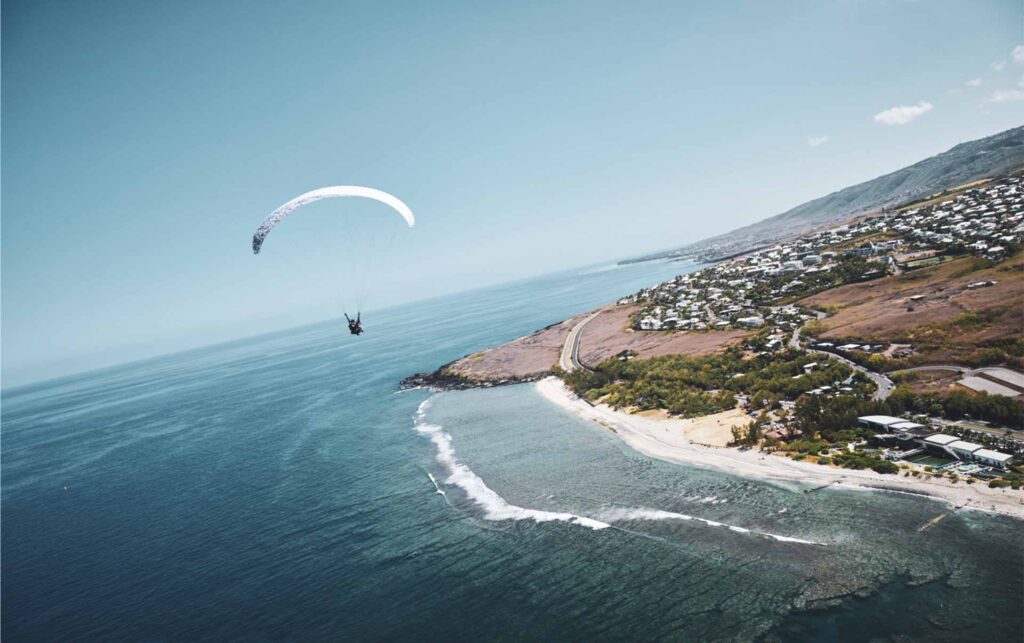 Paragliding Ud Over Sydkysten Reunion