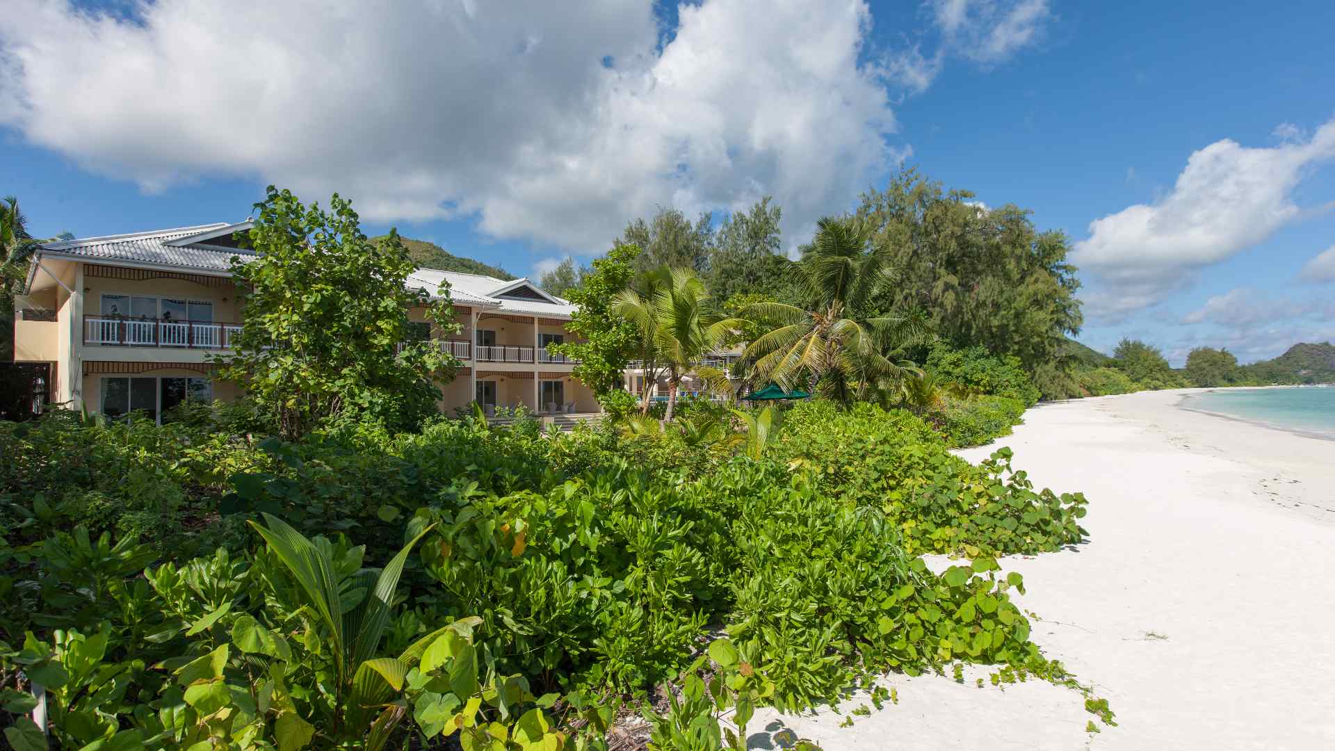 seychellerne praslin acajou beach strand2 resort