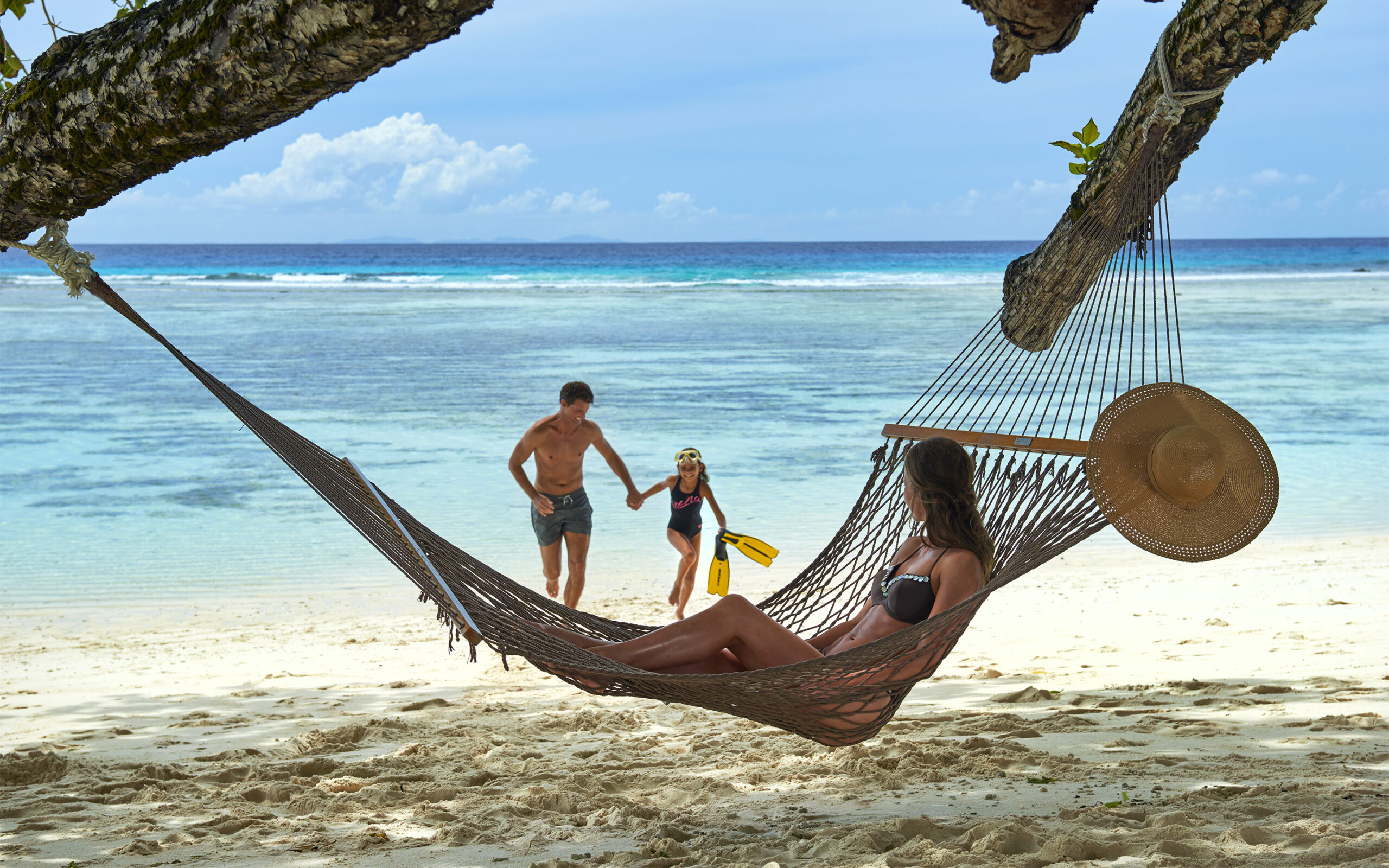 Seychellerne Silhouette Island Hilton Labriz Familie Paa Stranden