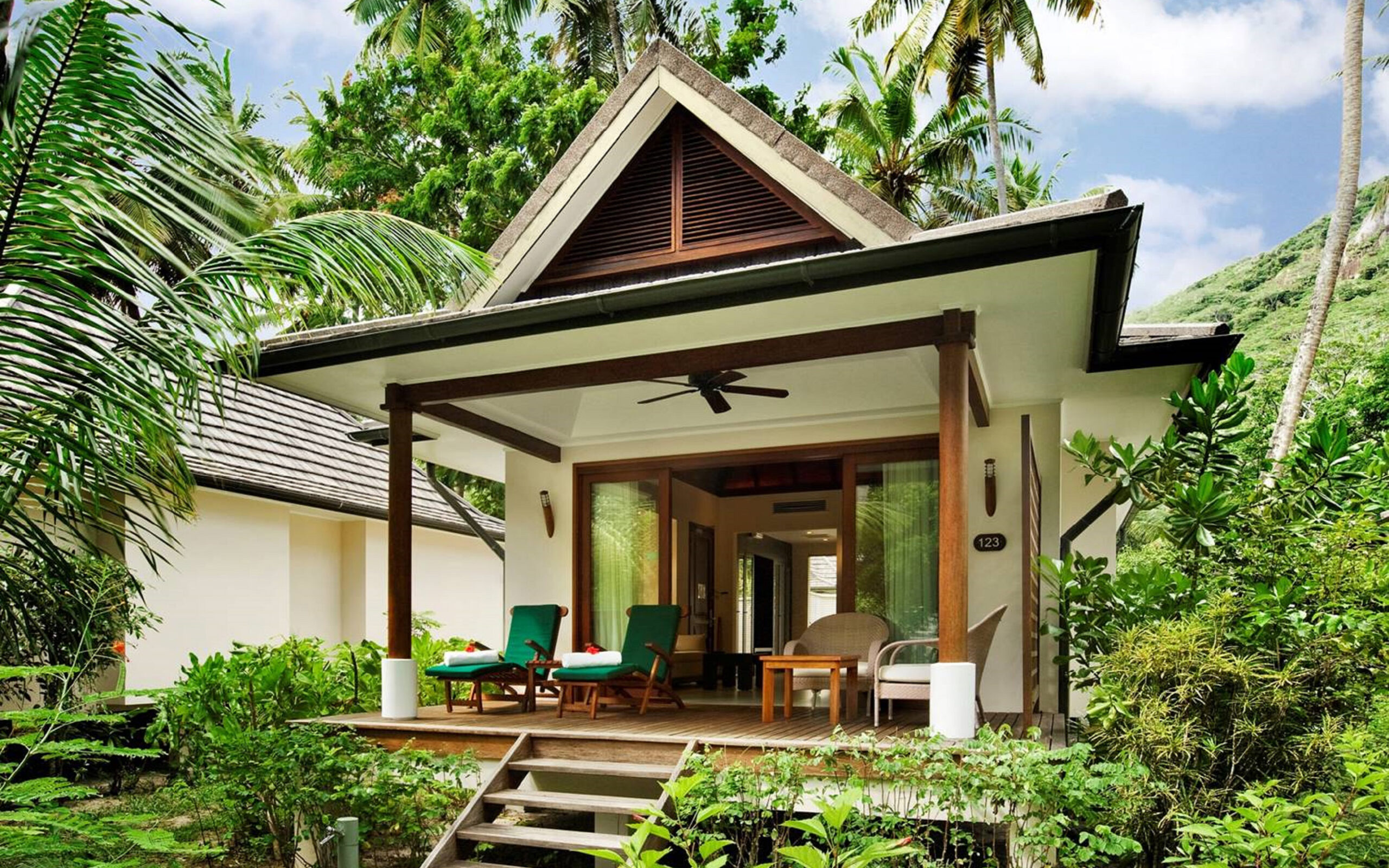 Seychellerne Silhouette Island Hilton Labriz Garden Villa Exterior