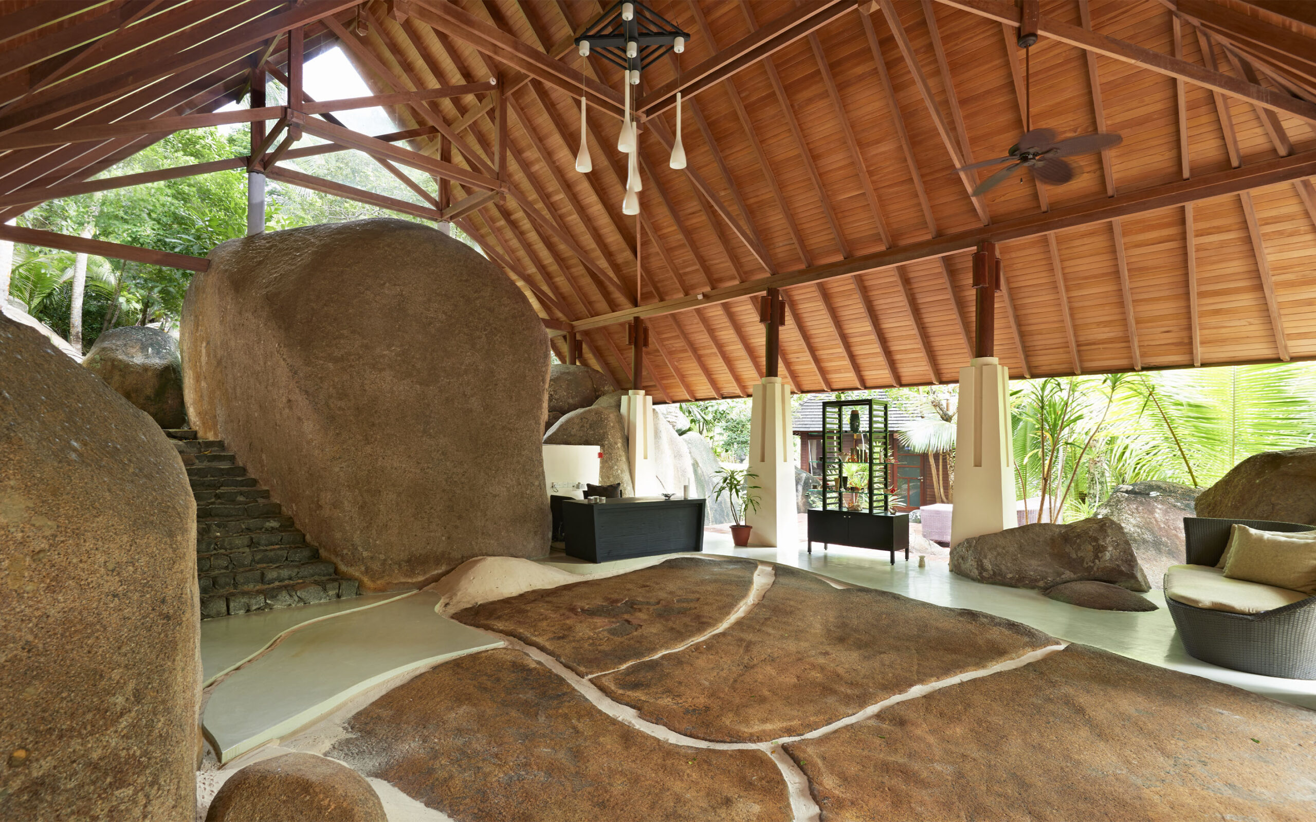 Seychellerne Silhouette Island Hilton Labriz Spa Reception