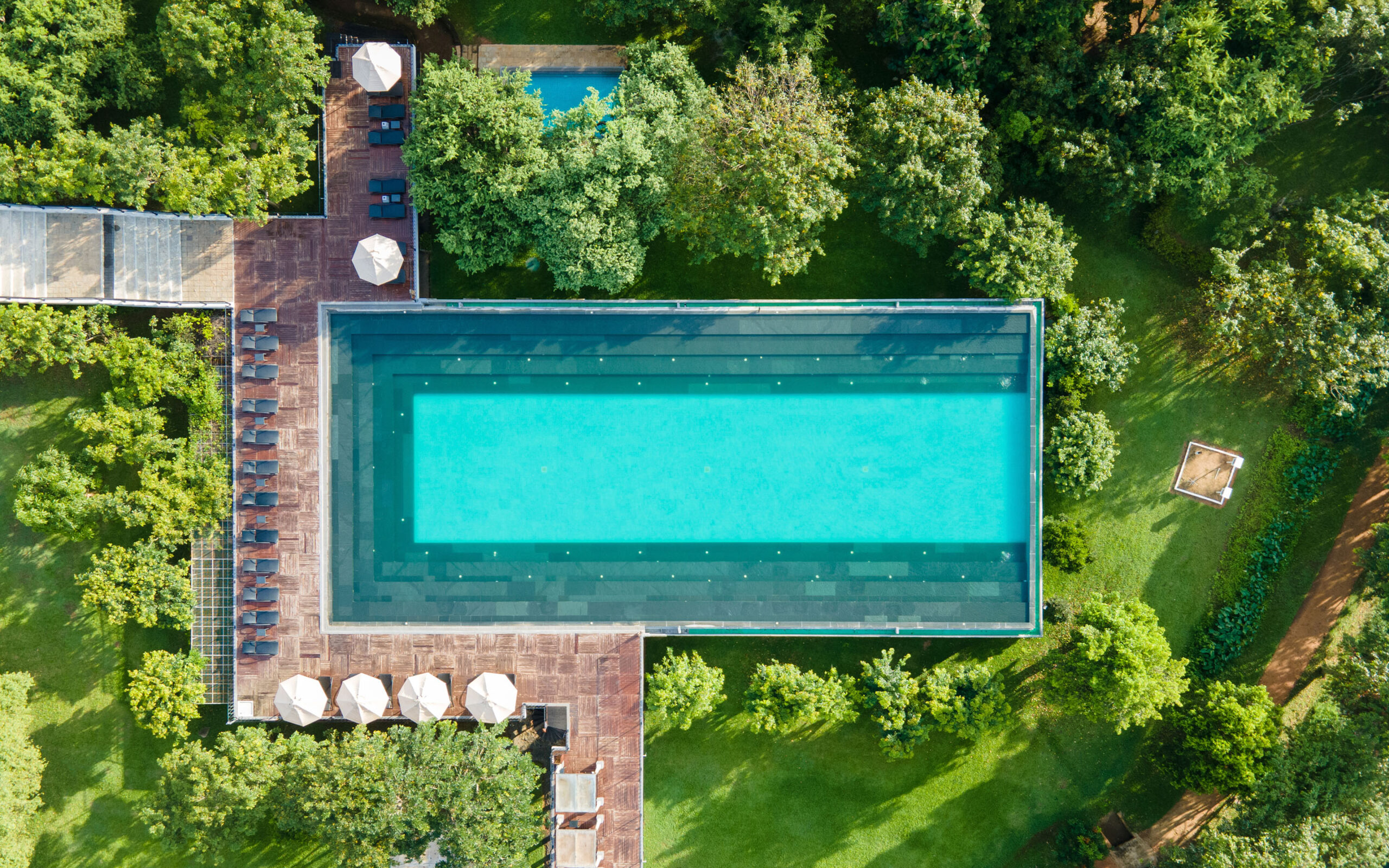 Sri Lanka Sigiriya Aliya Resort Pool Fra Oven