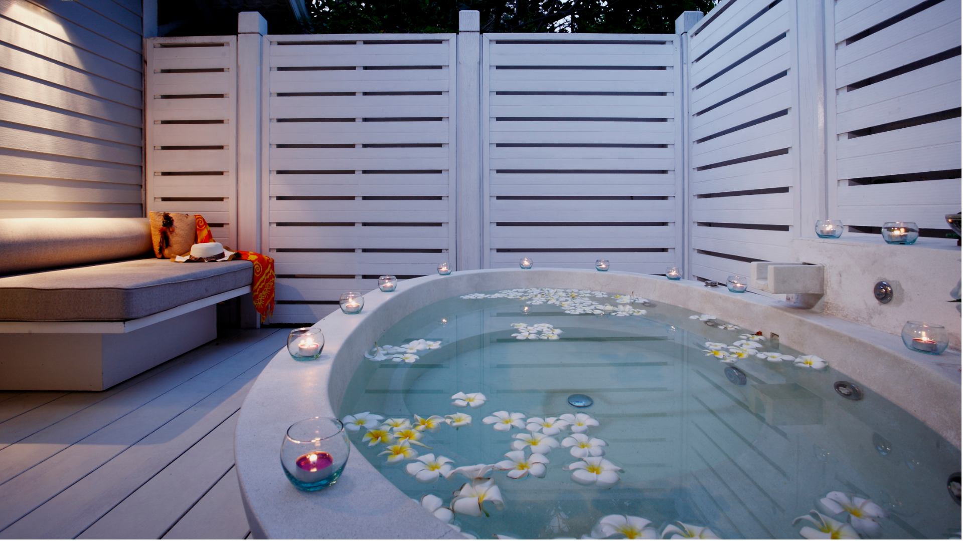 Thailand, Hua Hin, Centara Grand Beach Resort & Villas, Deluxe Spa Villa