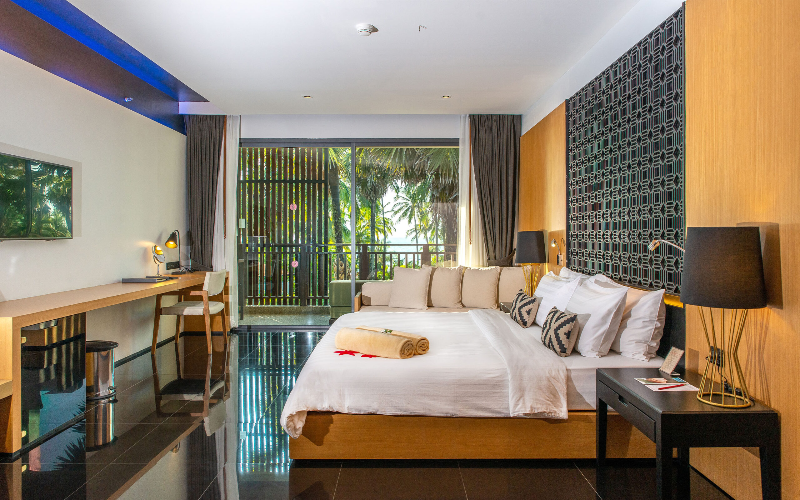 Thailand, Khao Lak, Ramada Resort By Wyndham Khao Lak, Deluxe Jacuzzi Room