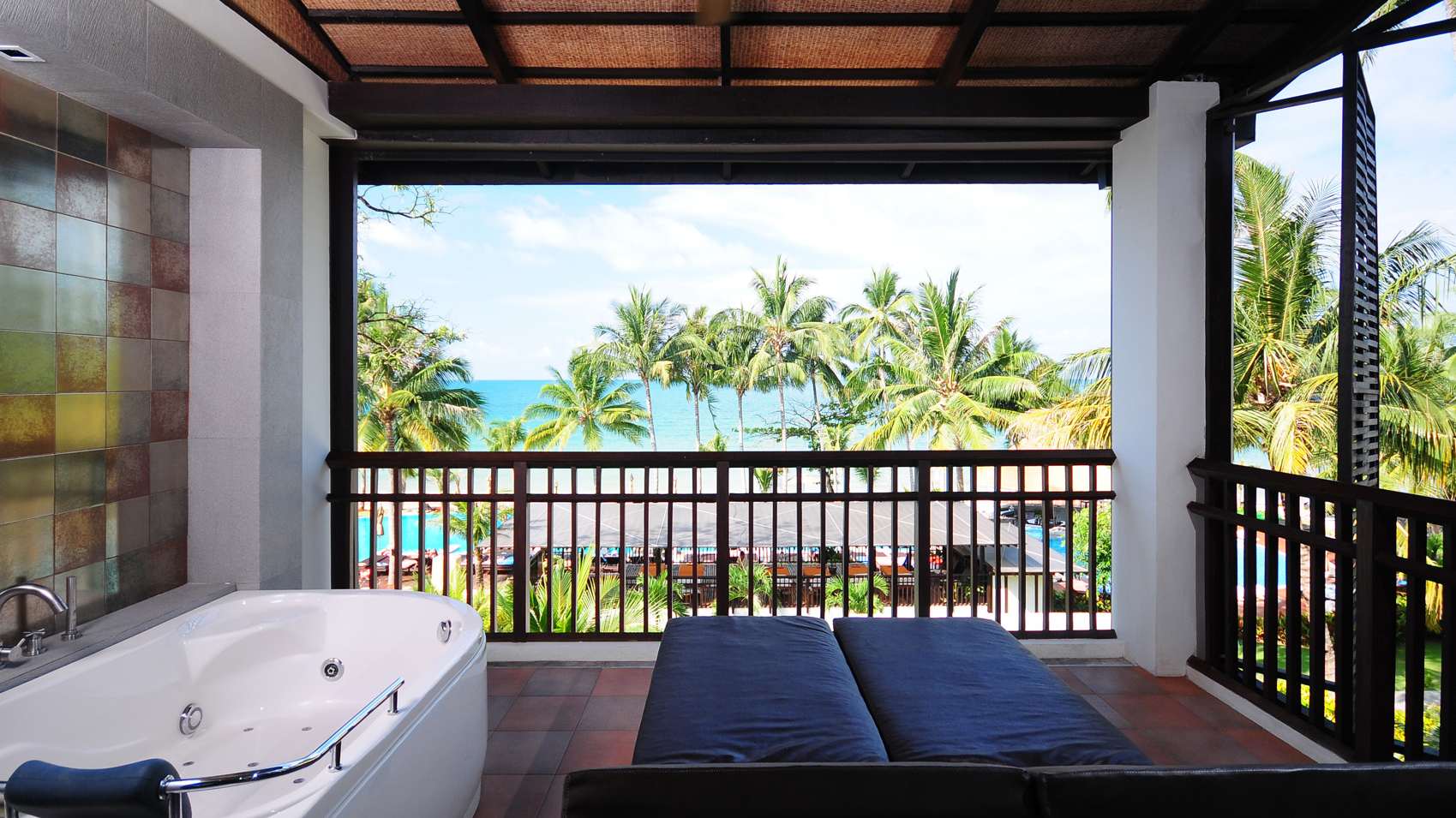 Thailand, Koh Chang, KC Grande Beach Resort & Spa, Grande Deluxe Room