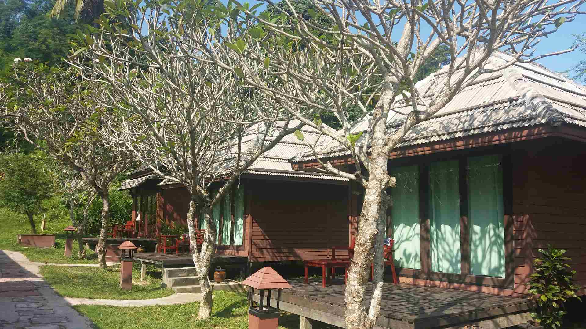 Thailand, Koh Ngai, Thanya Beach Resort, Garden View Bungalow