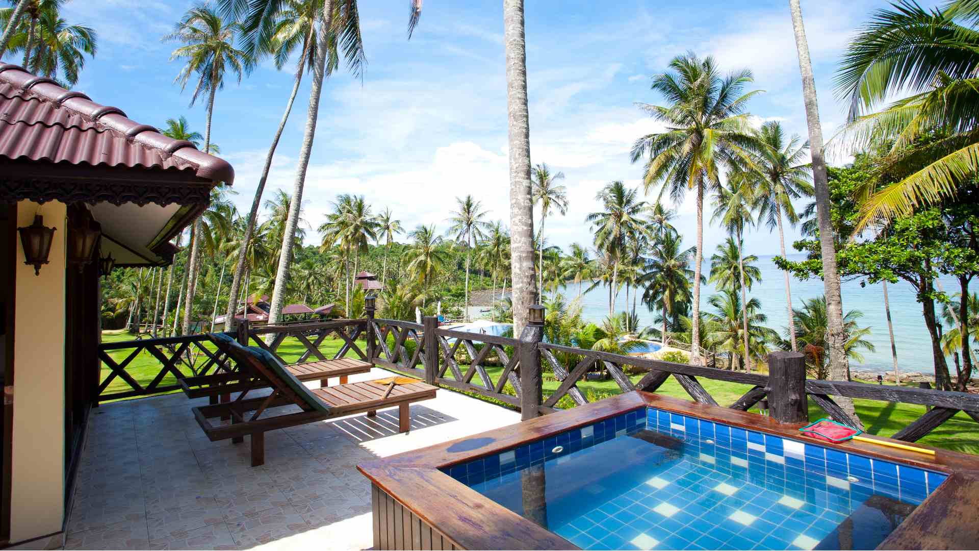 Thailand, Koh Kood, Koh Kood Beach Resort, Jacuzzi Villa