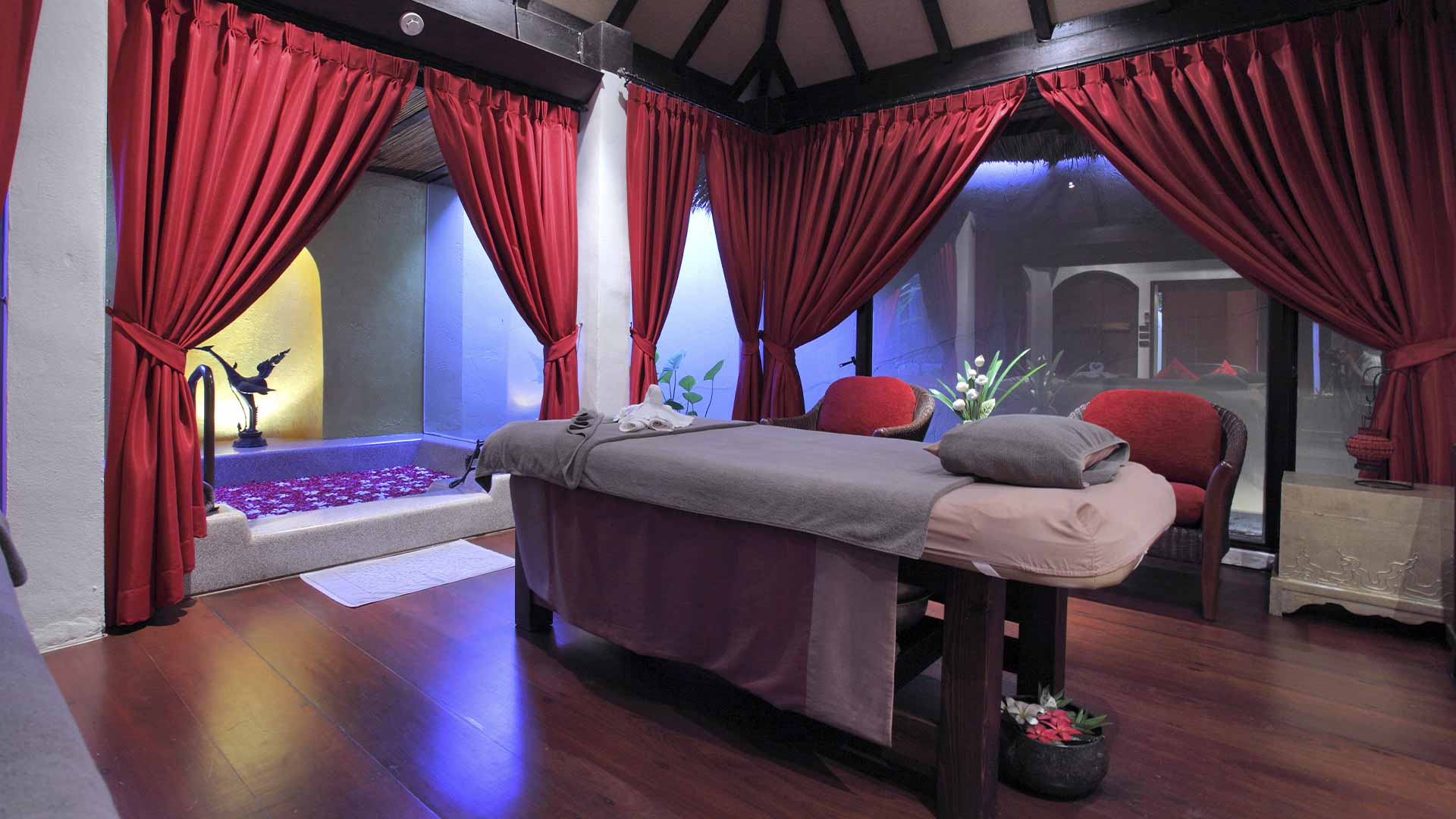 Thailand, Koh Samet, Paradee Resort, Spa Room