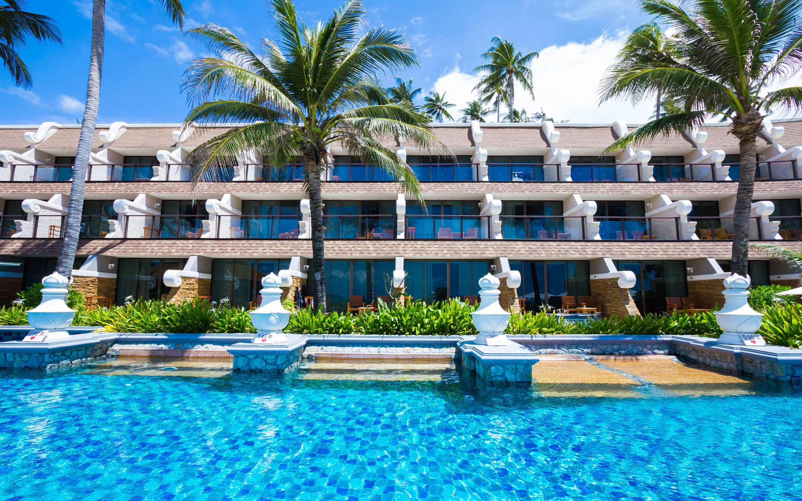 Rejser til Thailand, Phuket, Beyond Resort Karon, v&aelig;relser