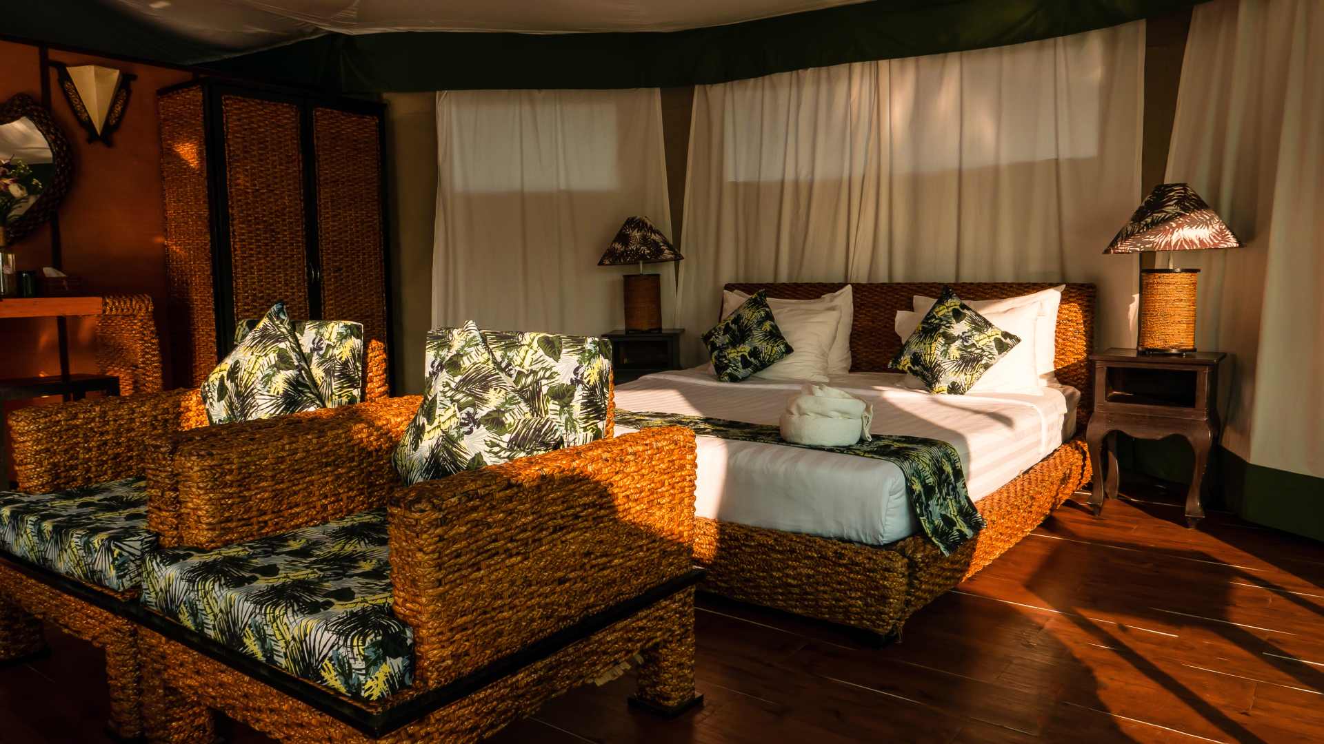 Cambodia Tatai 4 Rivers Floating Lodge, Double Tent