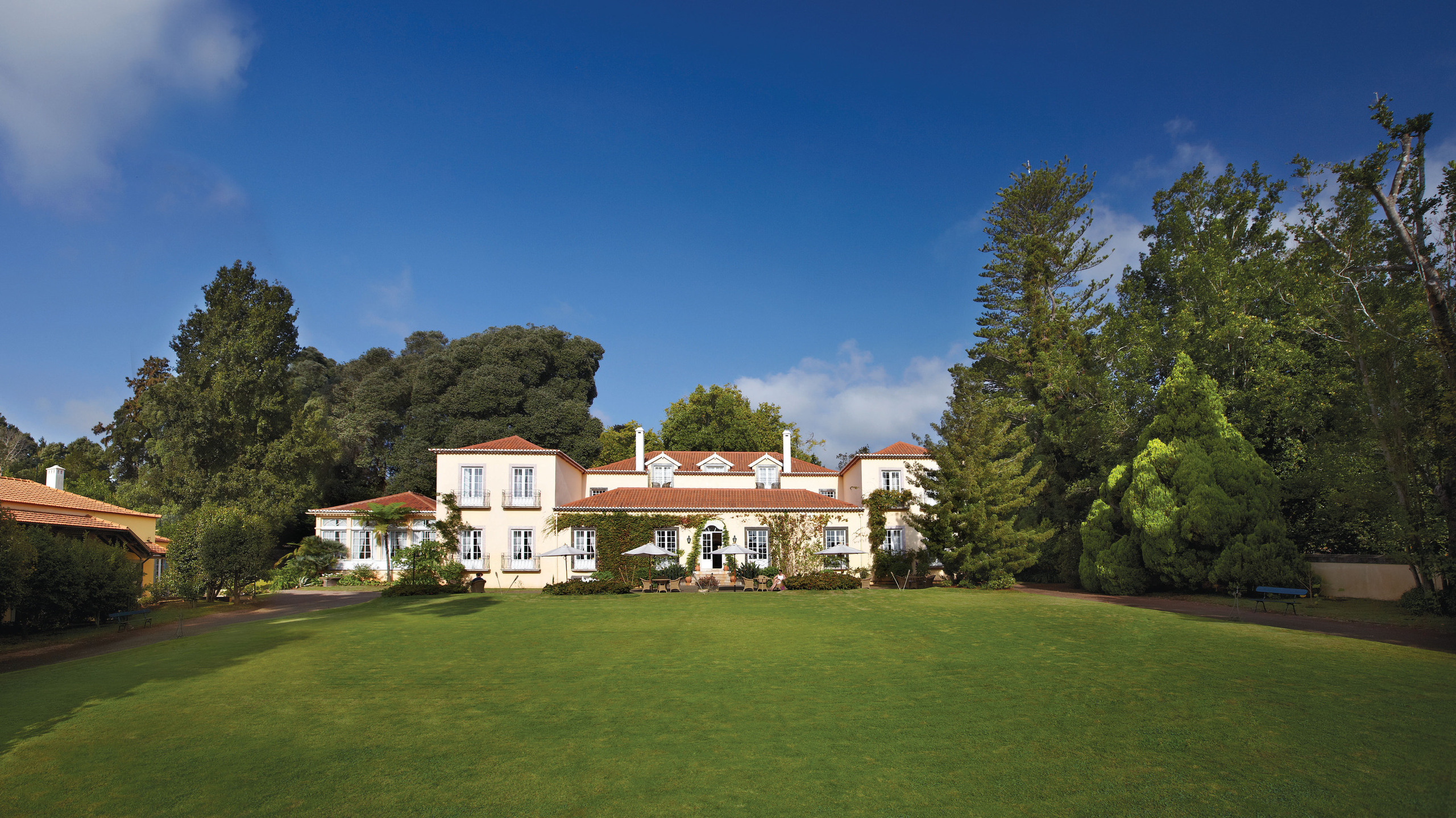 Portugal Madeira Casa Velha Do Palheiro