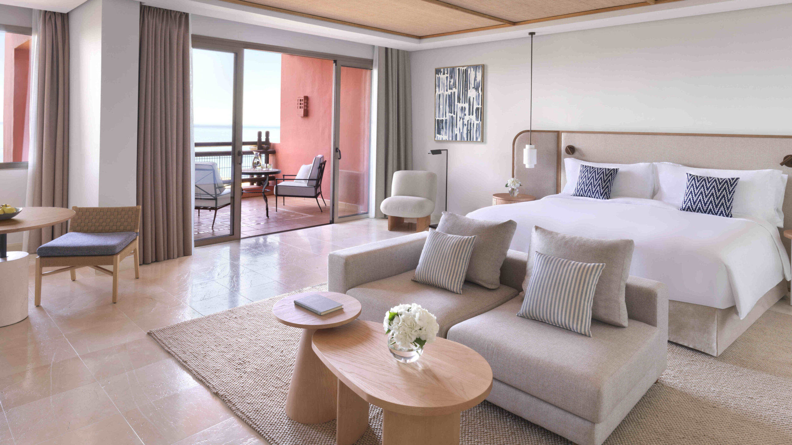 Spanien, Tenerife, Ritz-Carlton Abama, Citadel Junior Suite Ocean King bedroom