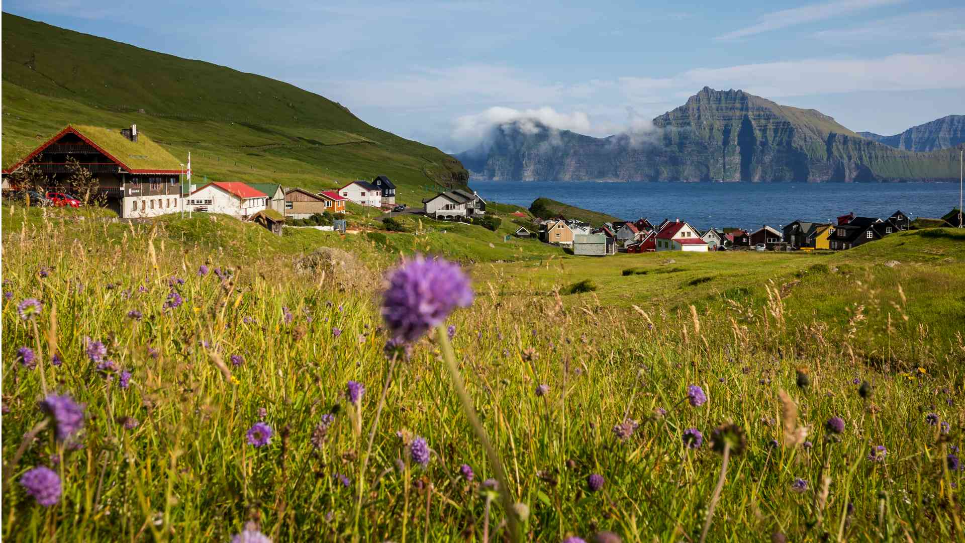 F&aelig;r&oslash;erne, Eysturoy, Gjaargardur Guesthouse Gjogv, Udsigt, Marker, Bjerge, Vand