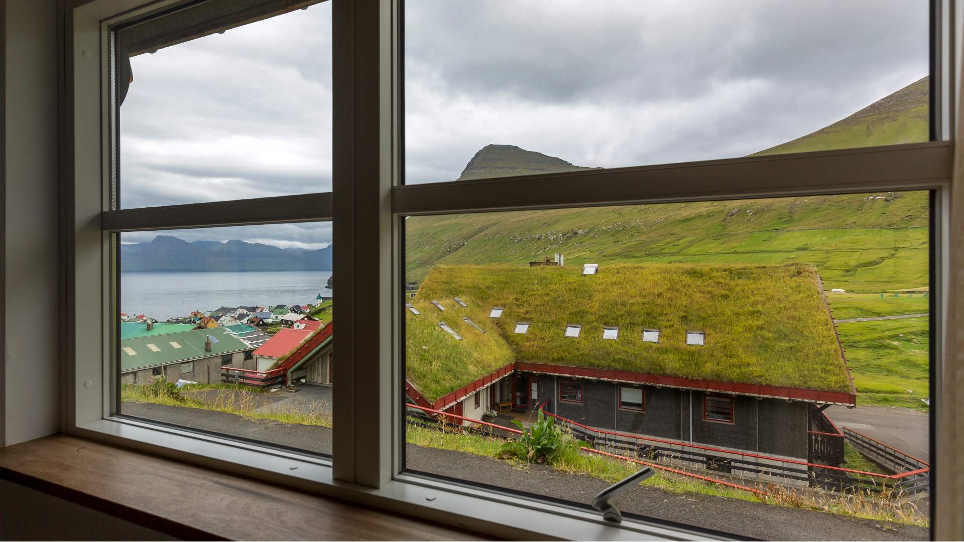 F&aelig;r&oslash;erne, Eysturoy, Gjaargardur Guesthouse Gjogv, Udsigt, Bjerge, Hav