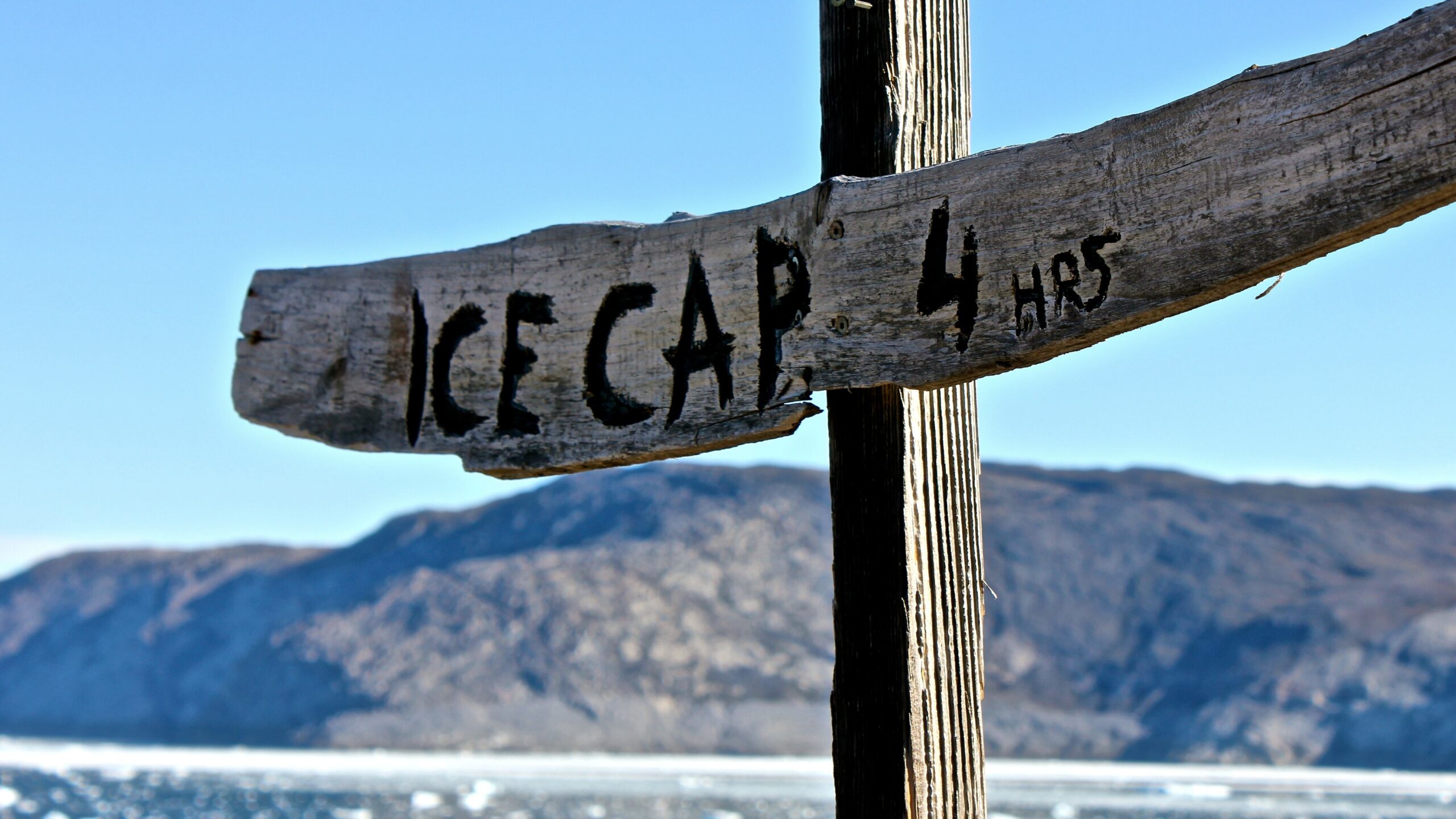 Gr&oslash;nland Glacier Lodge Eqi Hiking Sign @Marie Mathilde, World Of Greenland
